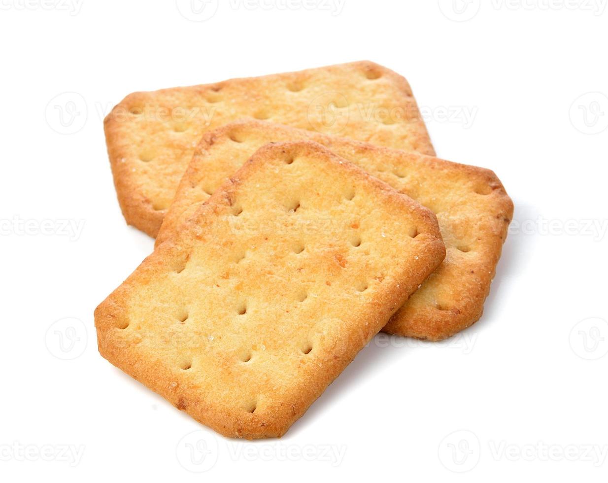 Cracker aislado sobre fondo blanco. foto