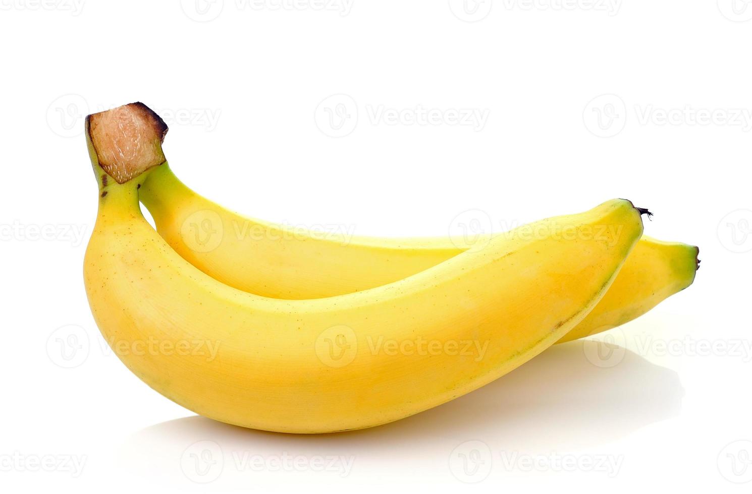 Dos plátanos aislado sobre fondo blanco. foto