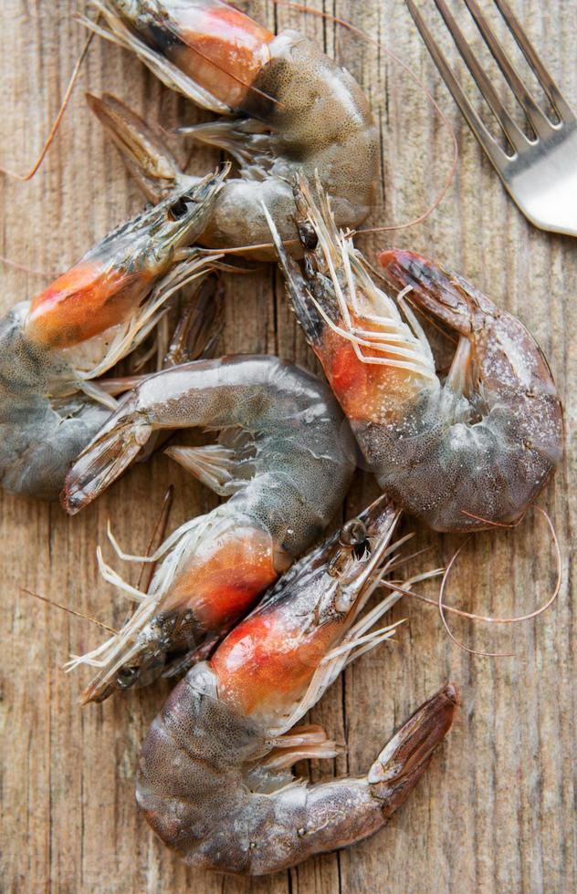 Fresh raw prawns photo