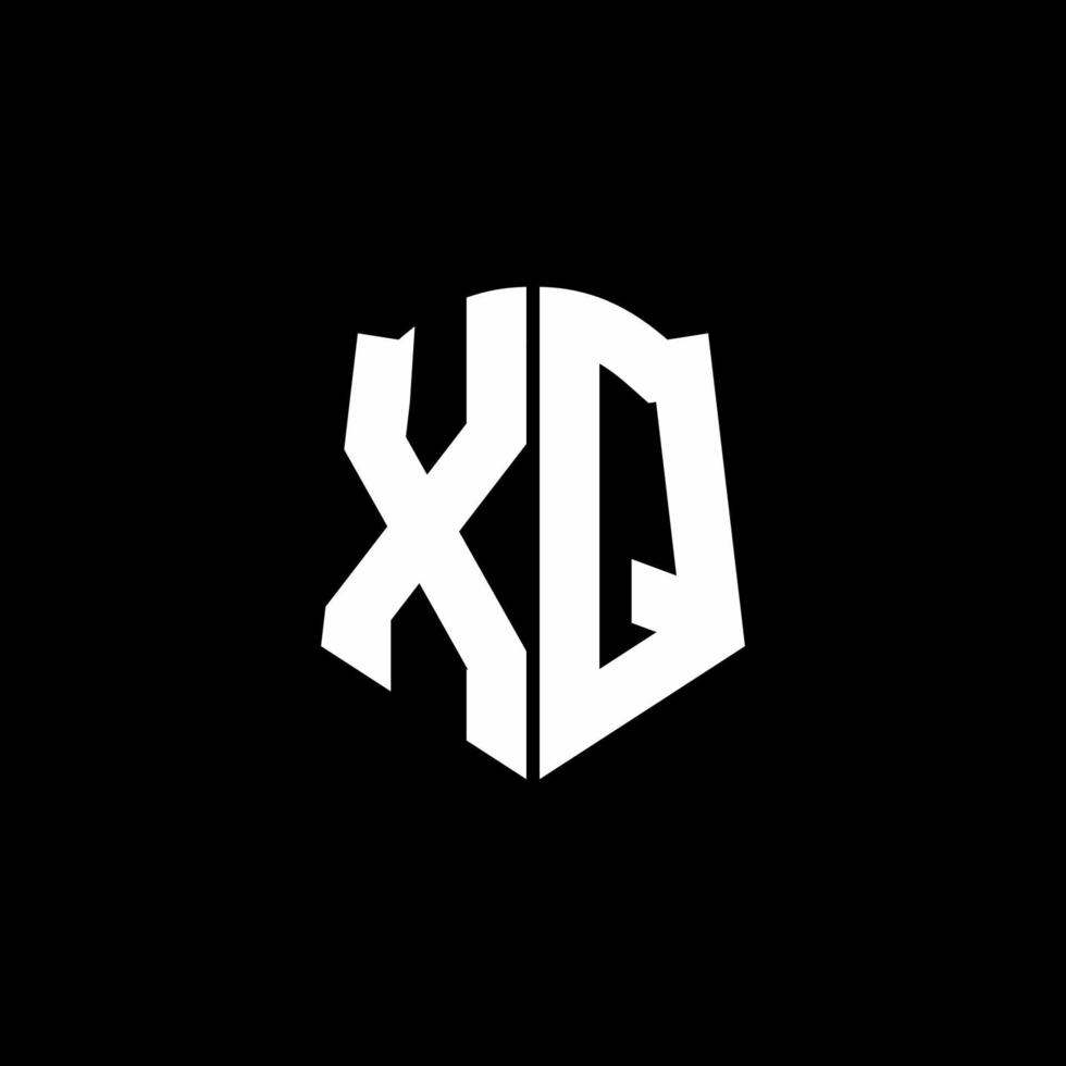 Cinta del logotipo de la letra del monograma de xq con el estilo del escudo aislado en fondo negro vector