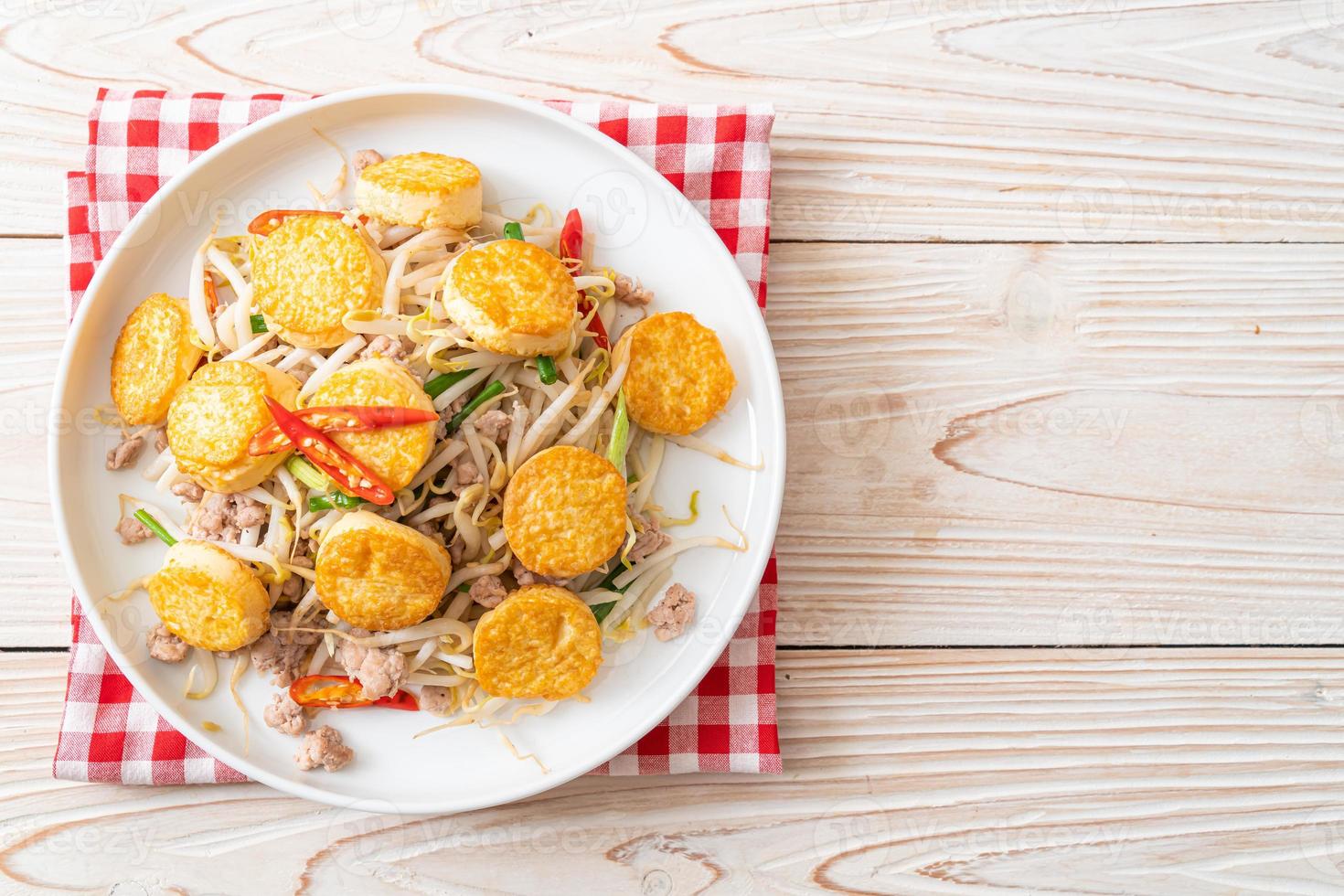 stirfried bean sprout, egg tofu and minced pork 4241801 Stock Photo at
