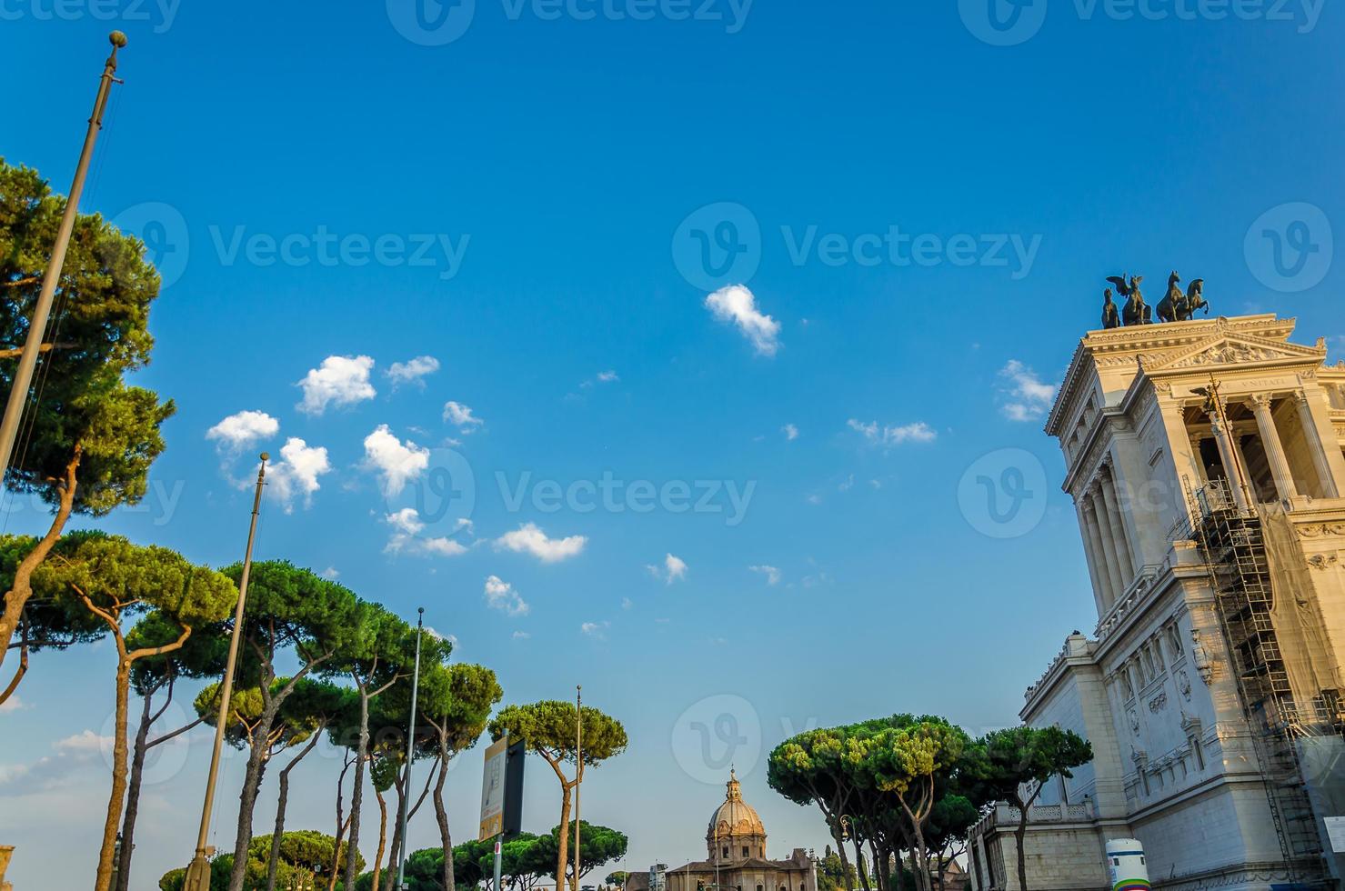 Sky and trees of Rome photo