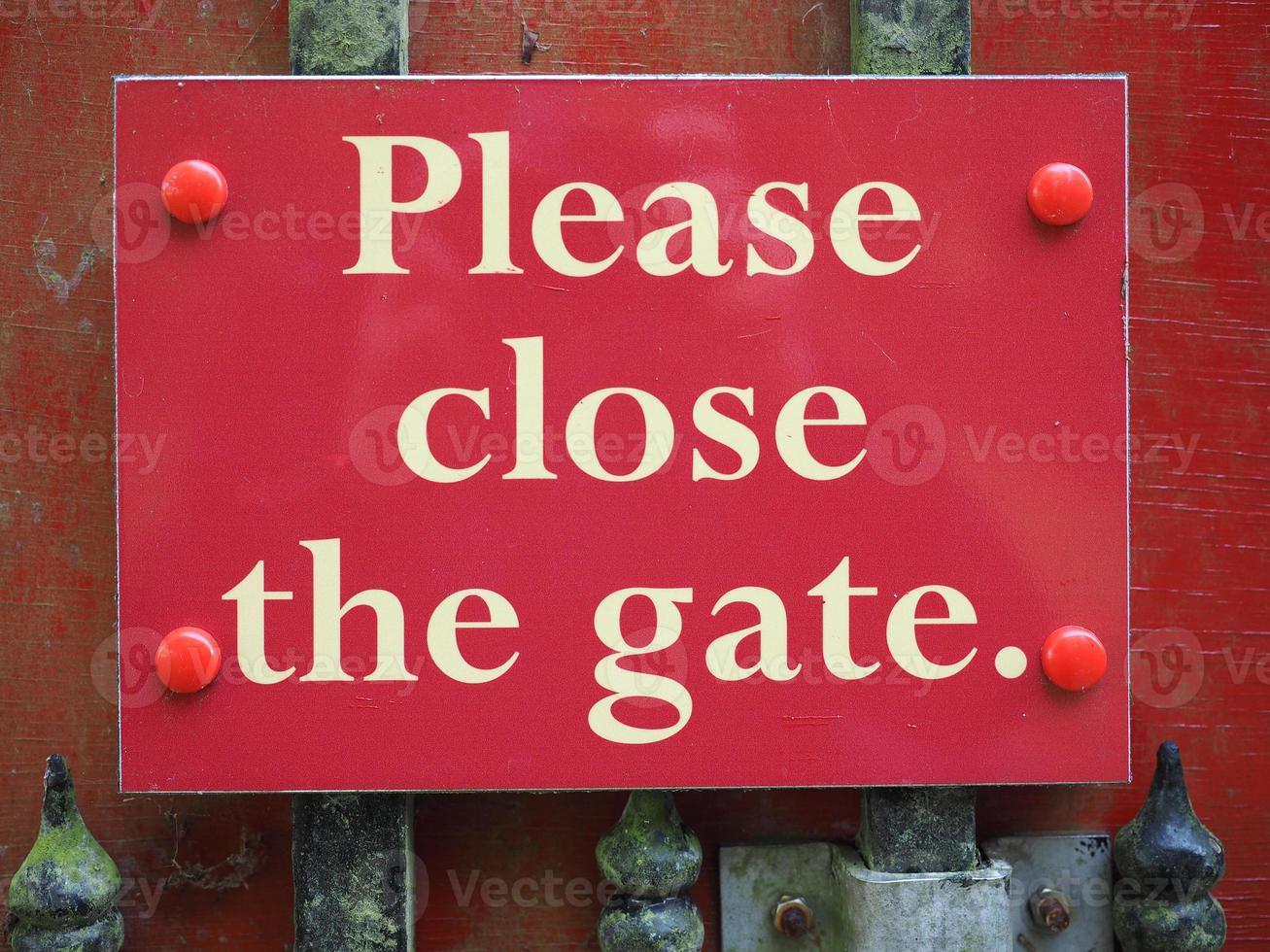 please close the gate sign photo
