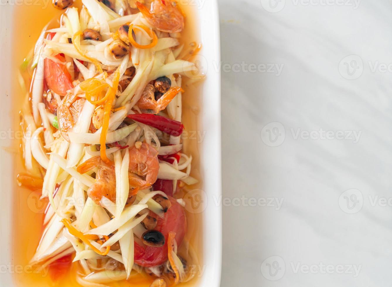 Som Tum - Spicy papaya salad photo