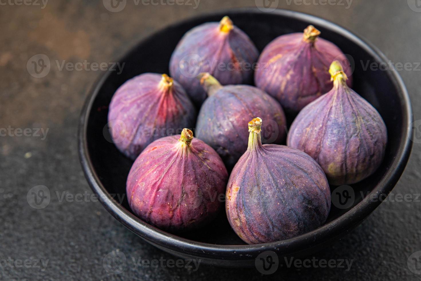 figs fruit fresh vitamin meal snack photo