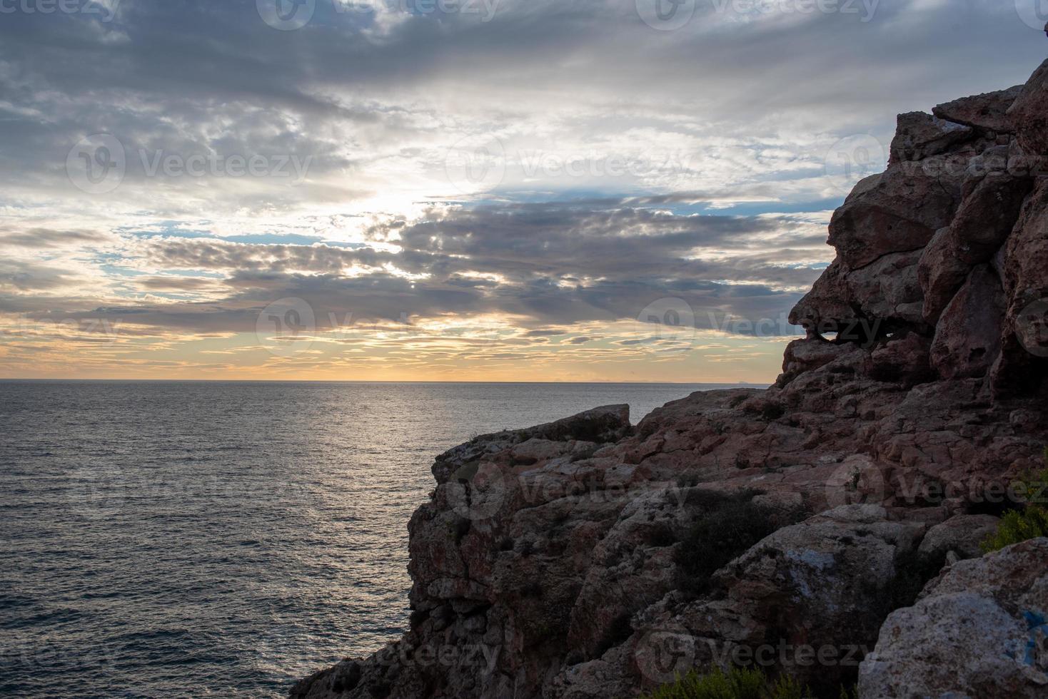 Costa en la isla de Formentera en las Islas Baleares en España foto