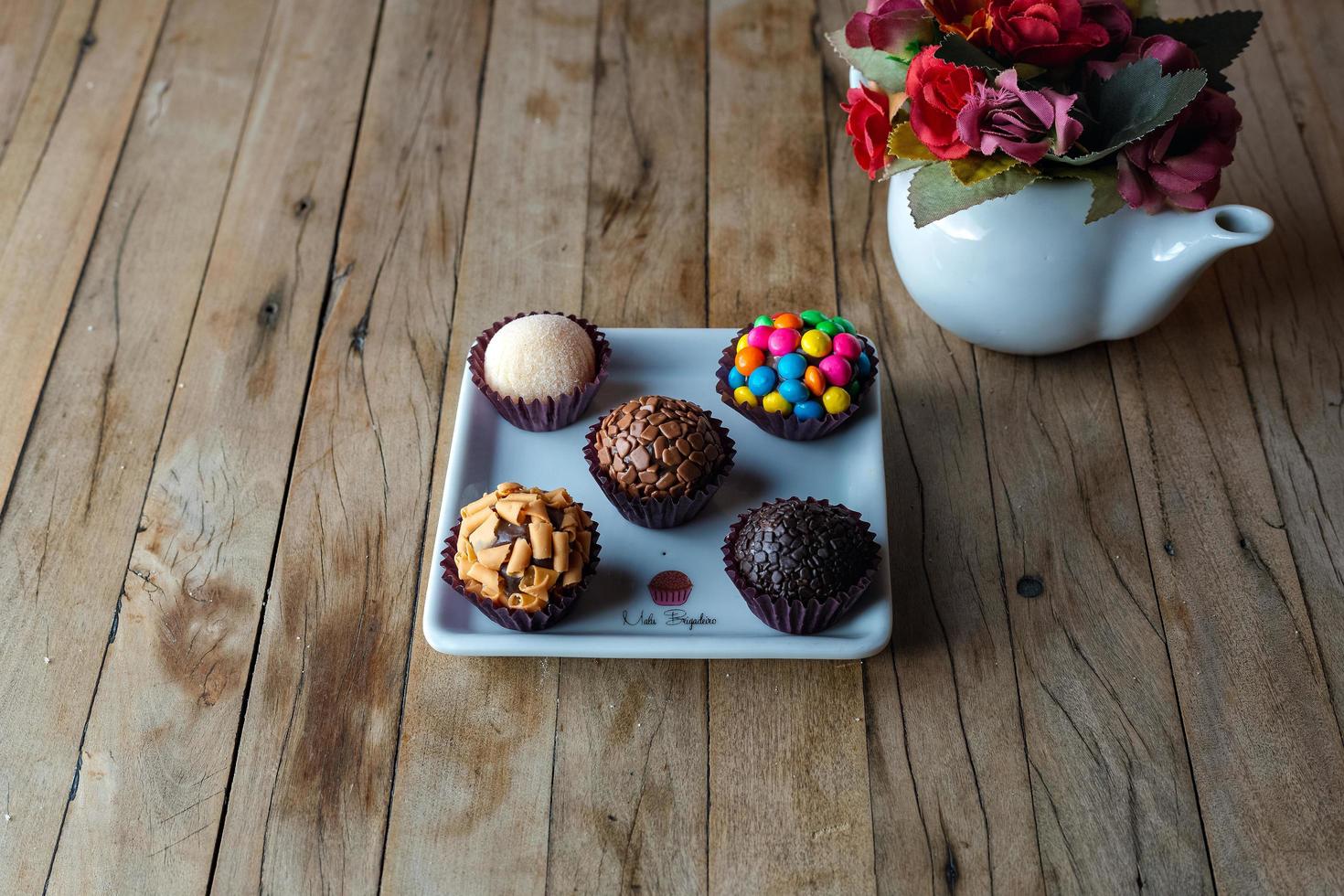 brigadeiro de chocolate gourmet foto