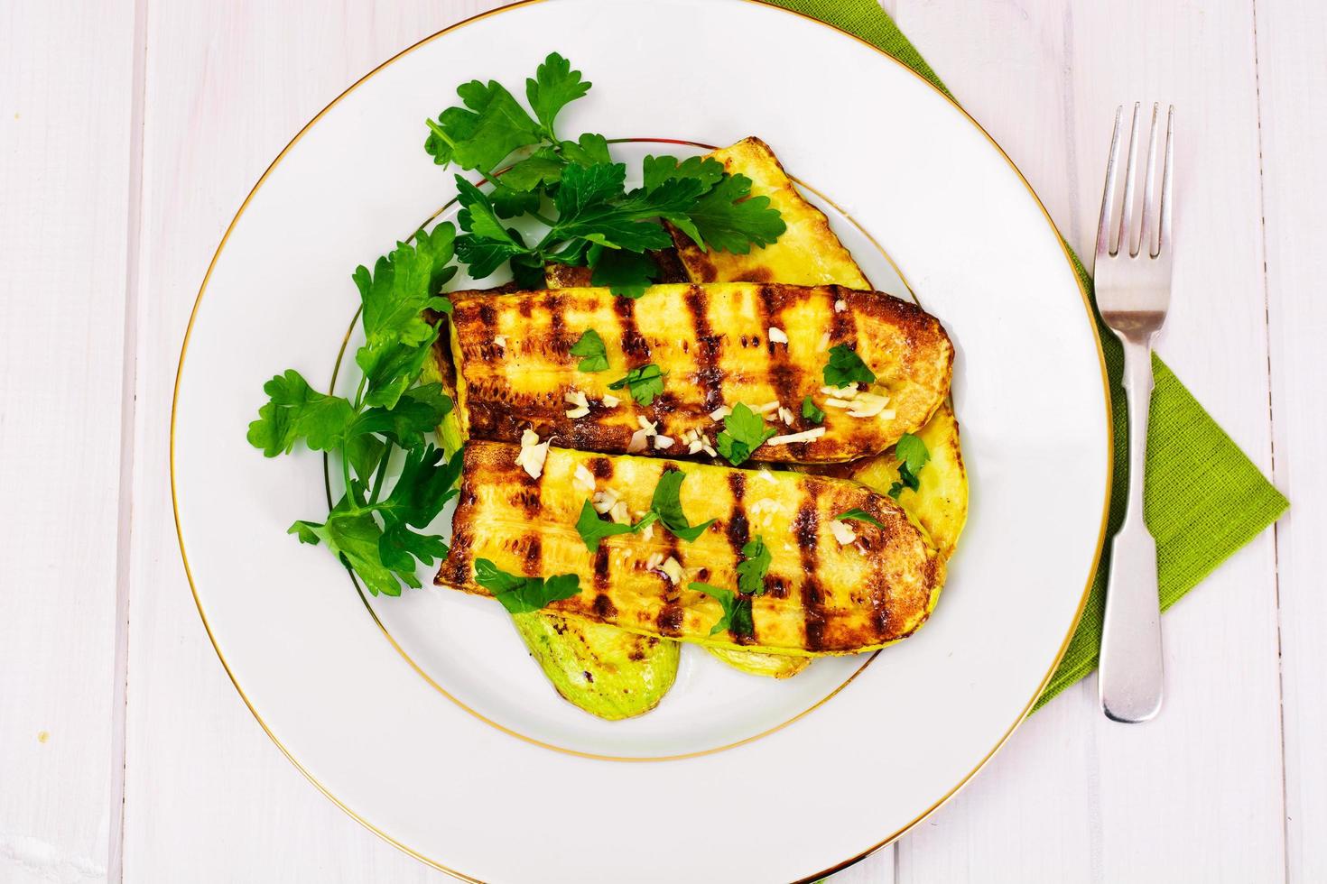 Courgettes Zucchini Grill photo