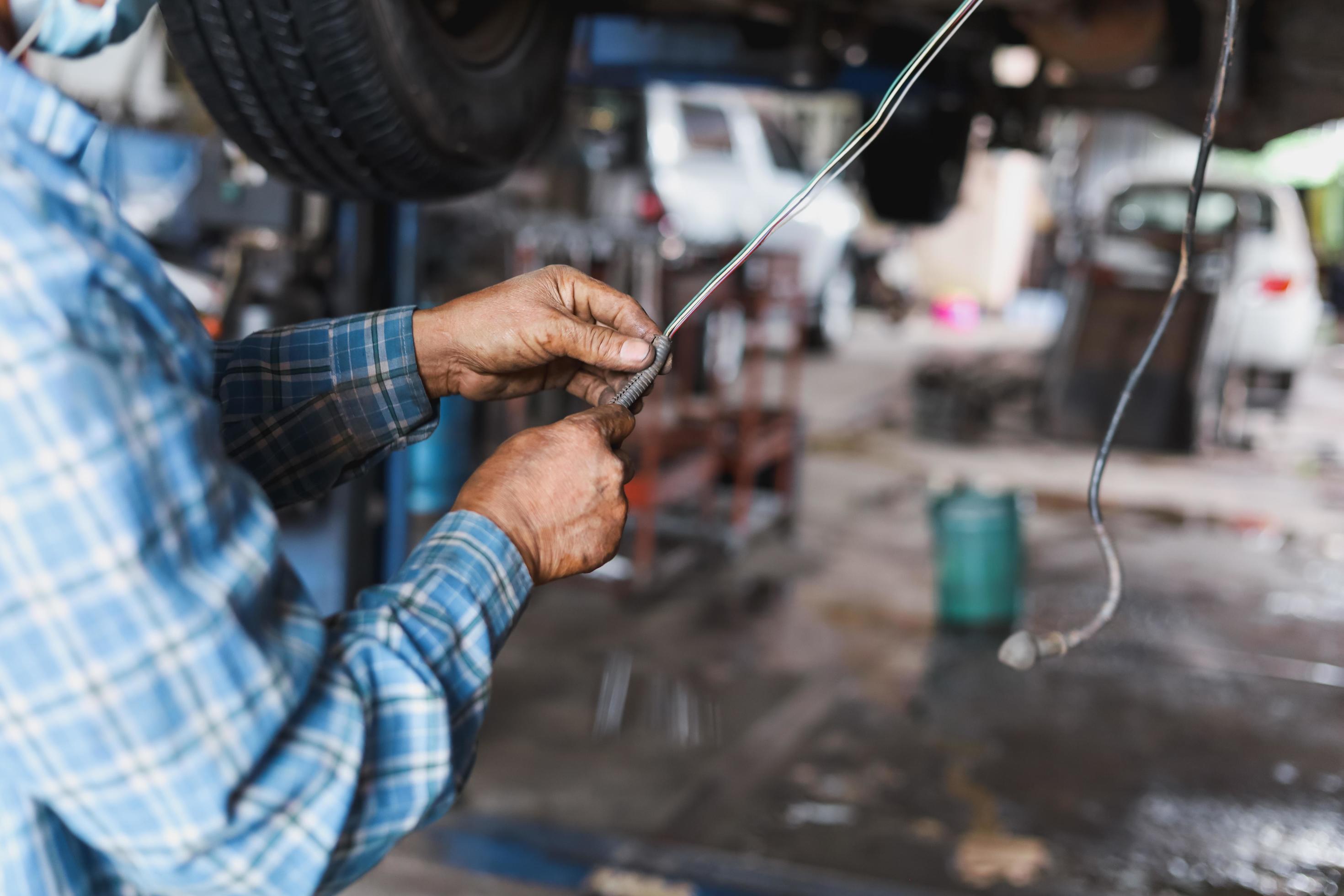 Car electric repair Repair of electrical wiring in the car 4439435 