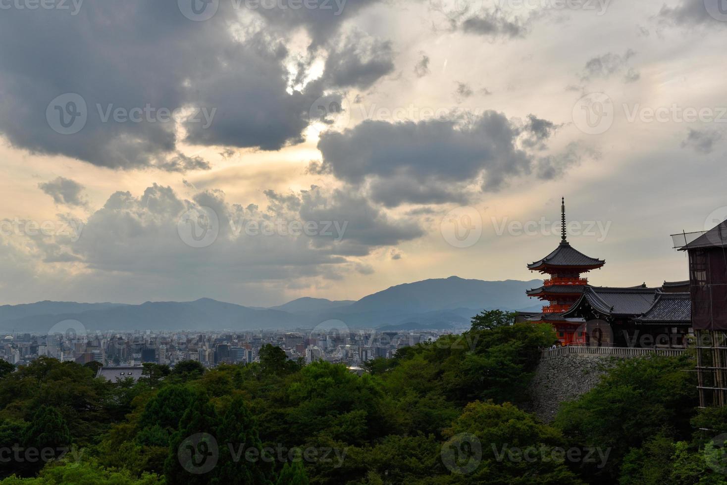 the Kiyomizudera Temple photo