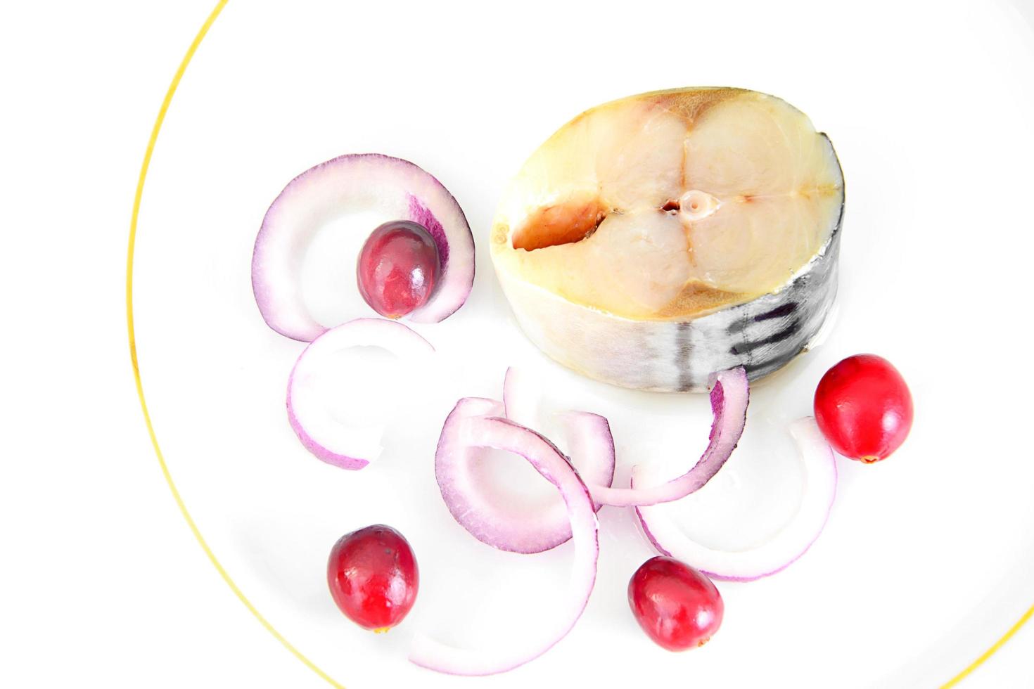 Salt Marinated Mackerel with Cranberries and Spices photo