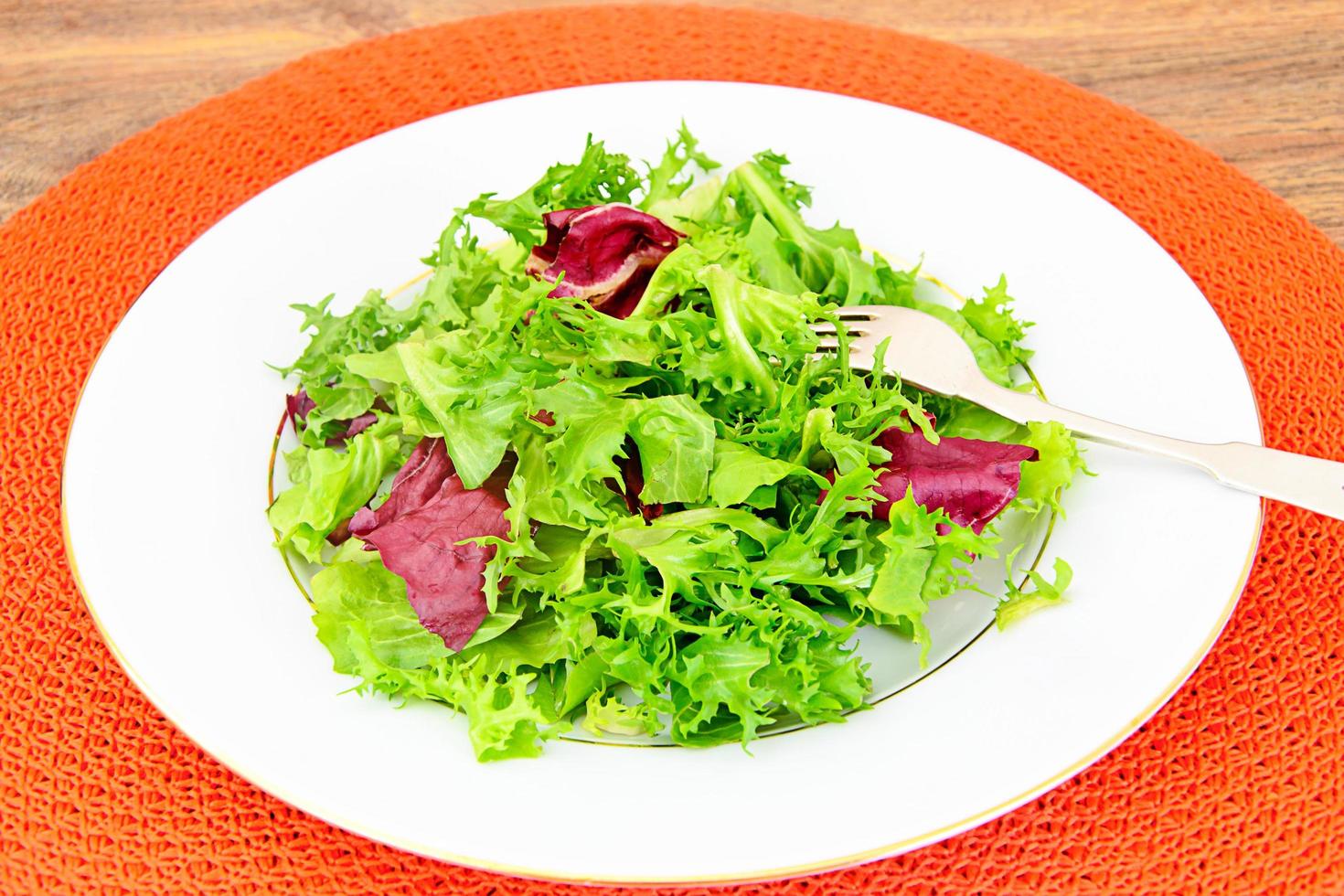 Salad Mix Batavian, Frise, Radicchio, Chicory photo