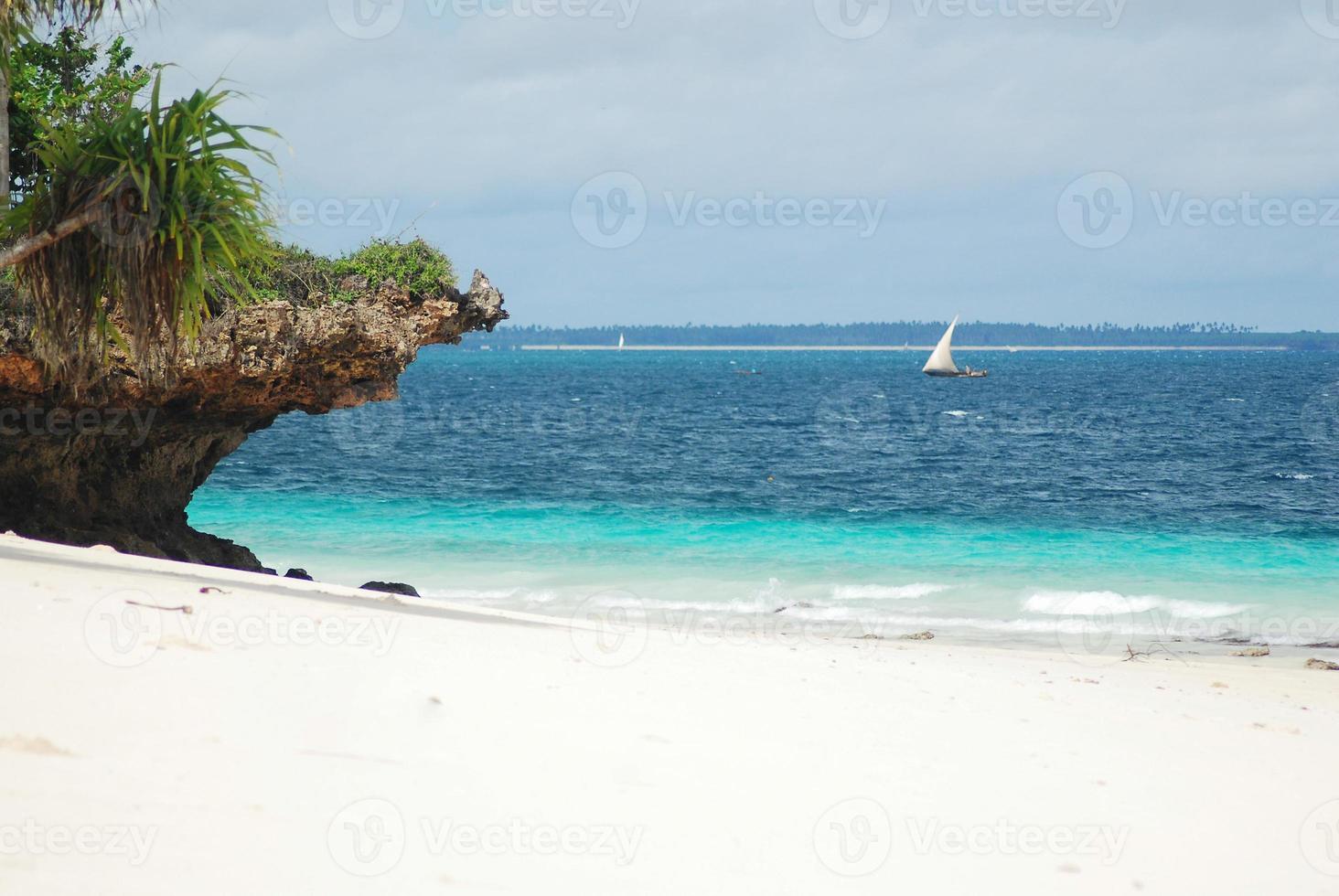 vista de la playa de zanzibar foto