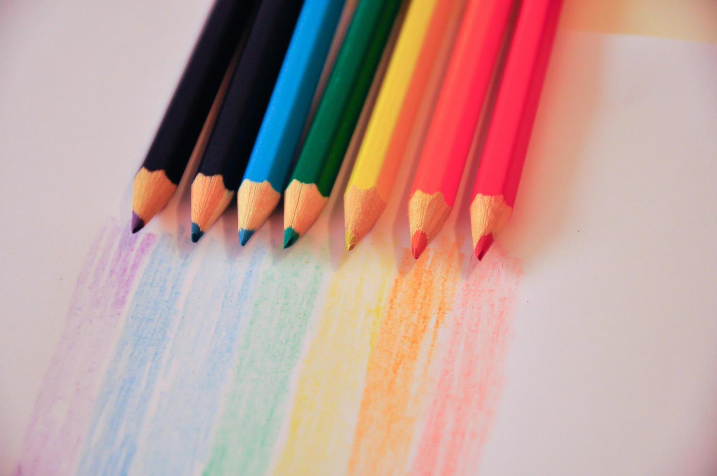 Crayons of different colors photo