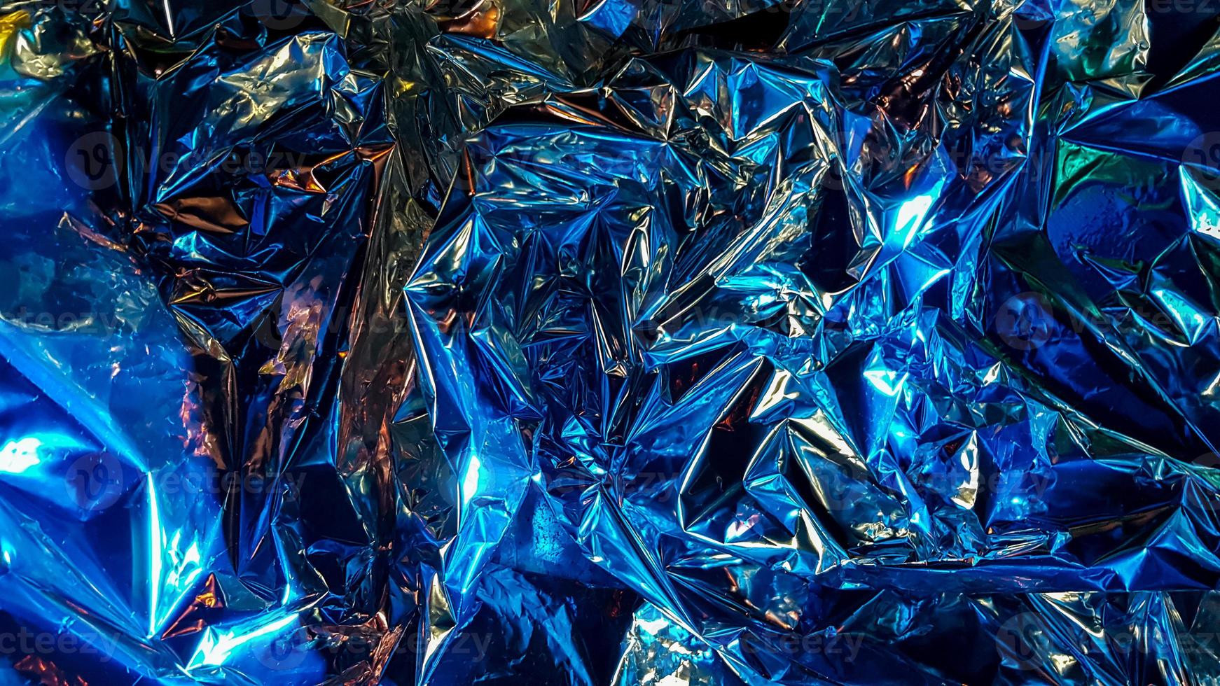 crumpled-silver-foil-shining-texture-background-bright-shiny-festive-design-metallic-glitter-surface-holiday-decorative-backdrop-143773797  - University Art