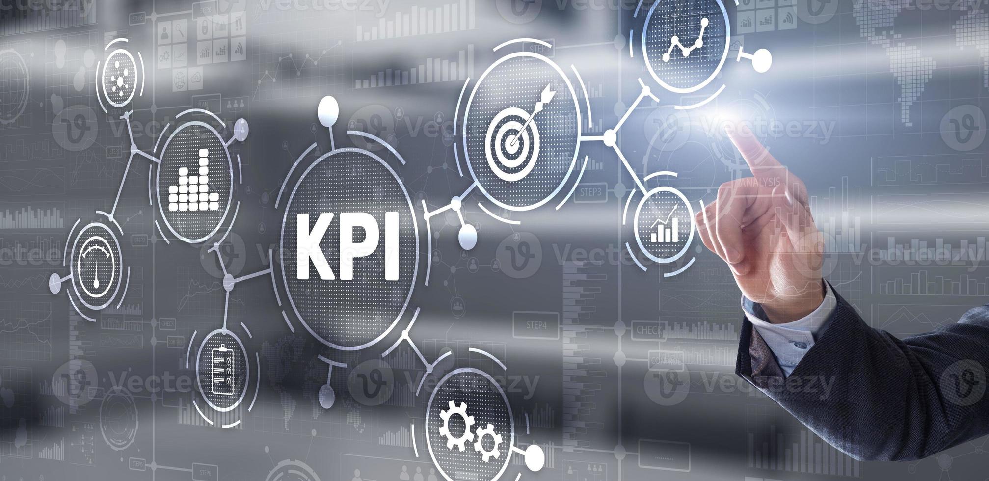 Kpi indicador de rendimiento clave concepto de tecnología de Internet empresarial en pantalla virtual foto