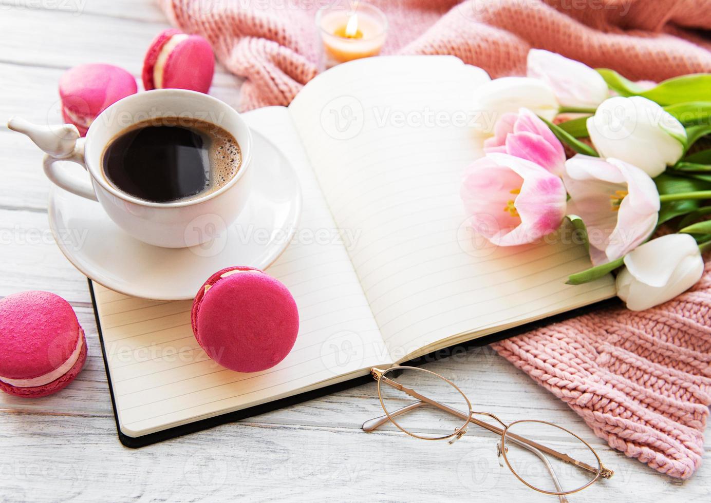 espacio de trabajo de blogger o autónomo foto