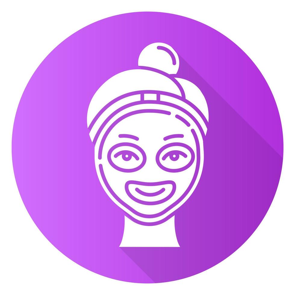 Máscara de vitamina c icono de glifo de larga sombra de diseño plano púrpura. procedimiento de cuidado de la piel. tratamiento de belleza facial. usando mascarilla líquida. Efecto exfoliante e hidratante. ilustración de silueta de vector