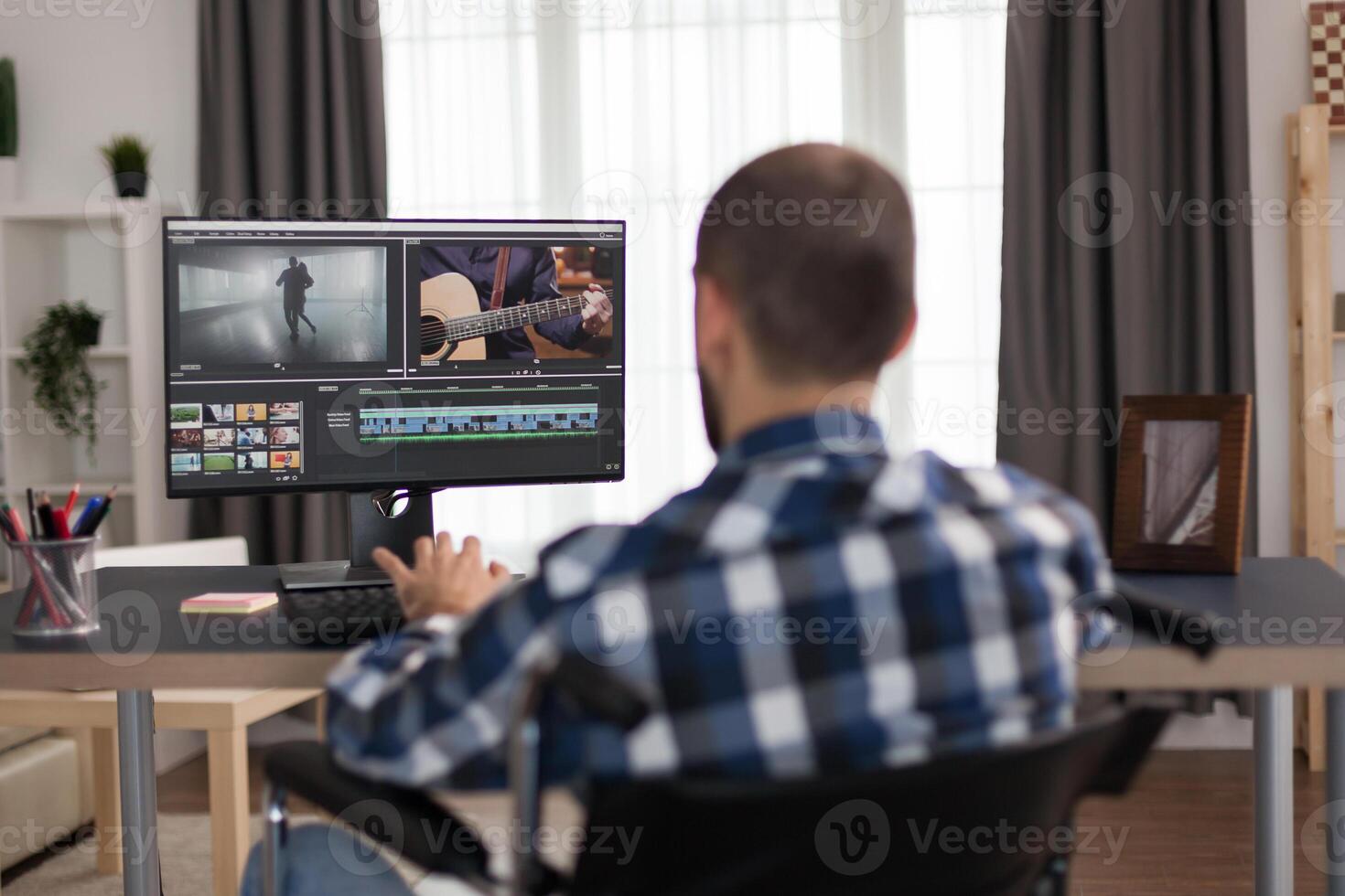 Videographer in home office 4622082 Stock Photo at Vecteezy