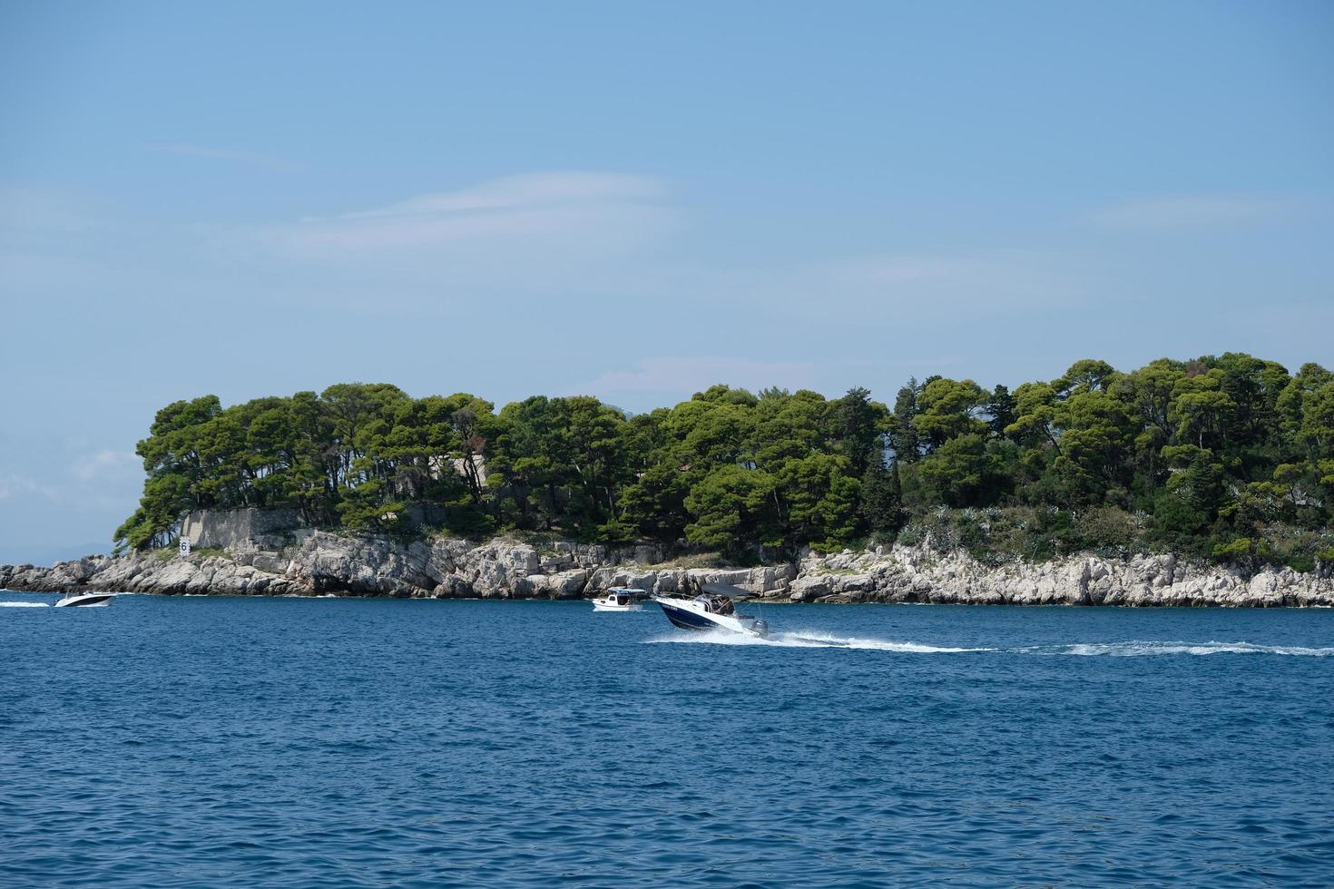 Ambiente de vacaciones relajantes en Dubrovnik, Croacia foto