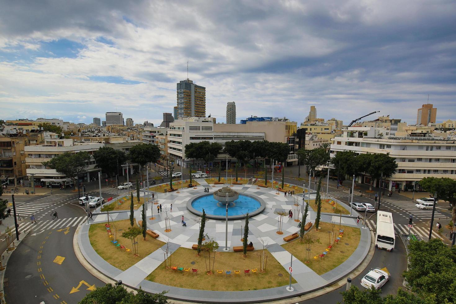 dizingoff square -tel aviv, centro de la ciudad de israel. foto