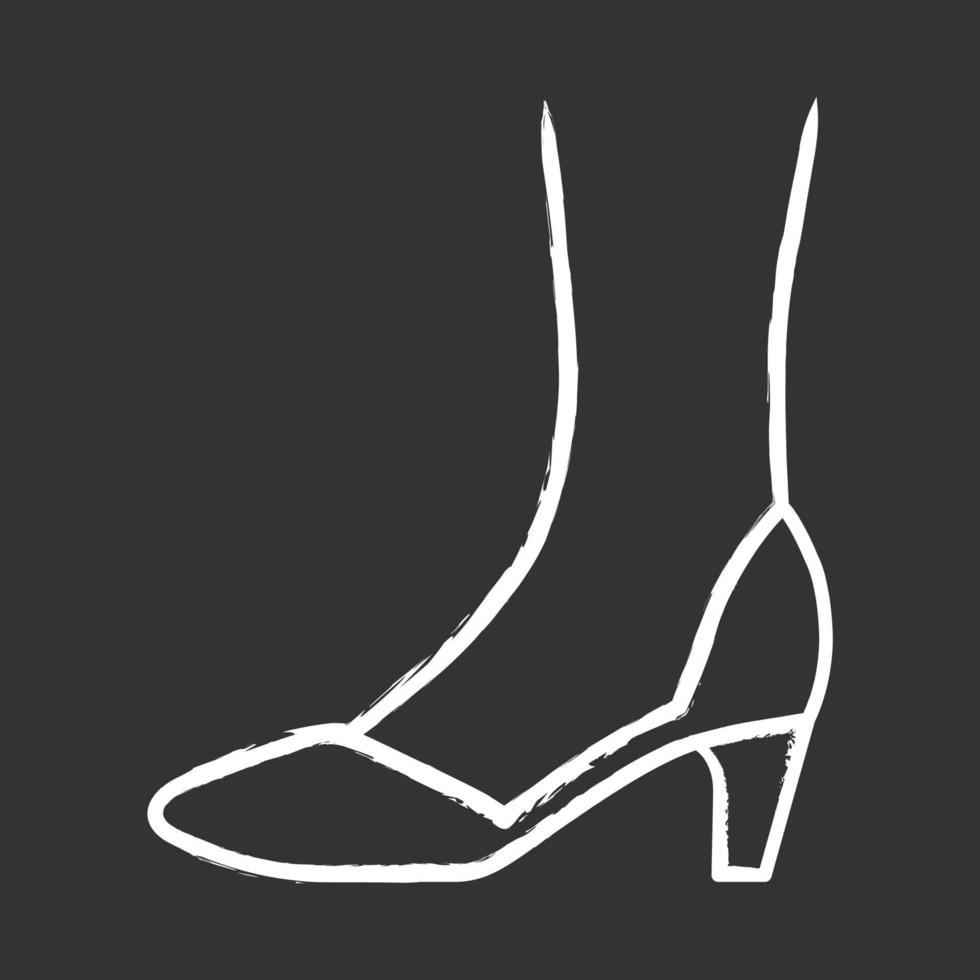 icono de tiza de zapatos de corte. diseño de calzado formal con estilo de mujer. tacones de gatito apilados casuales femeninos, bombas modernas de lujo. moda de oficina, complementos de vestir. ilustración de pizarra de vector aislado