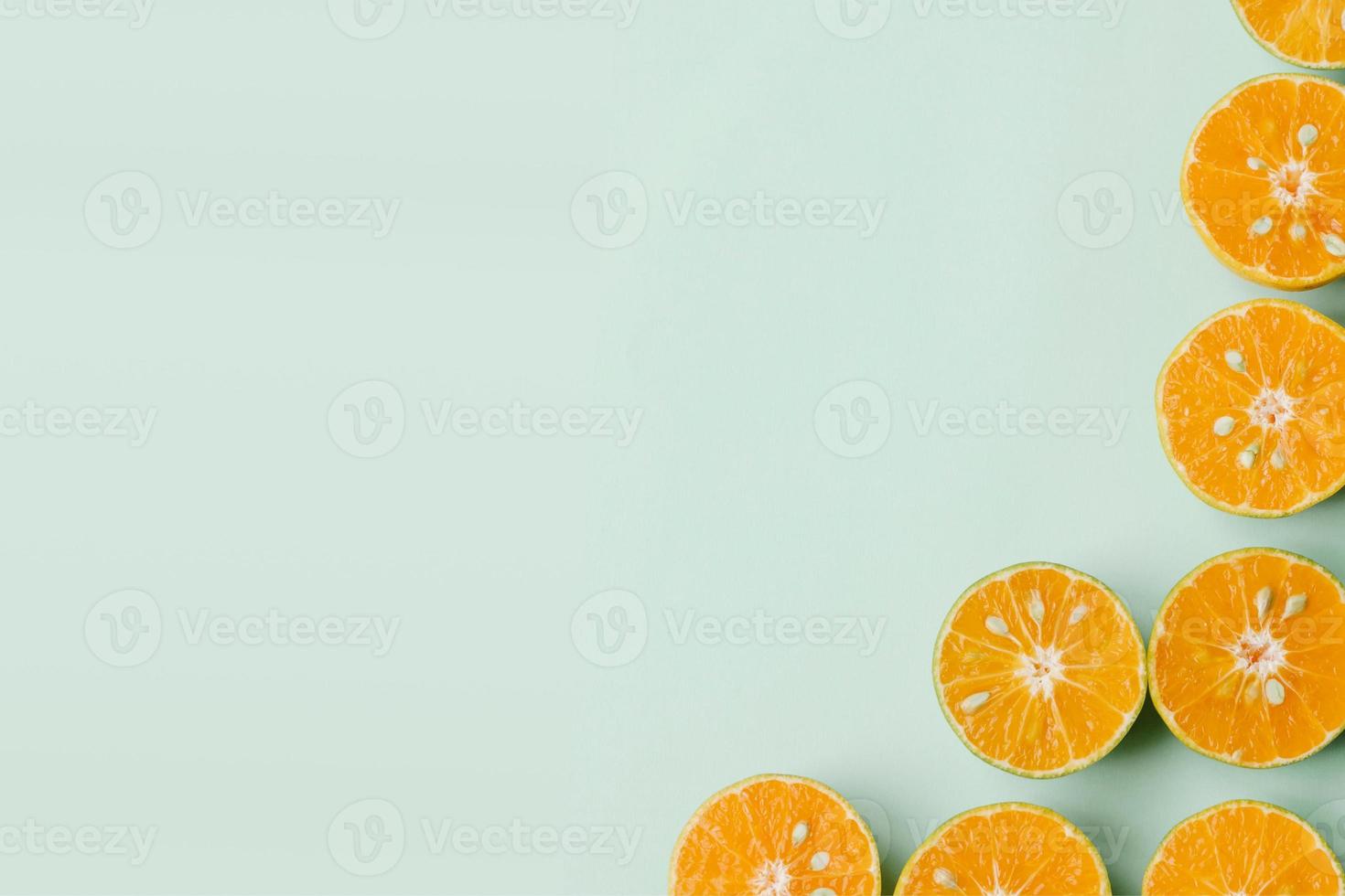 Fondo de cal, fondo de alimentos, fondo de frutas y verduras con espacio para copiar texto, ingredientes de alimentos frescos para cocinar, vista superior con espacio de copia, banner publicitario de alimentos foto