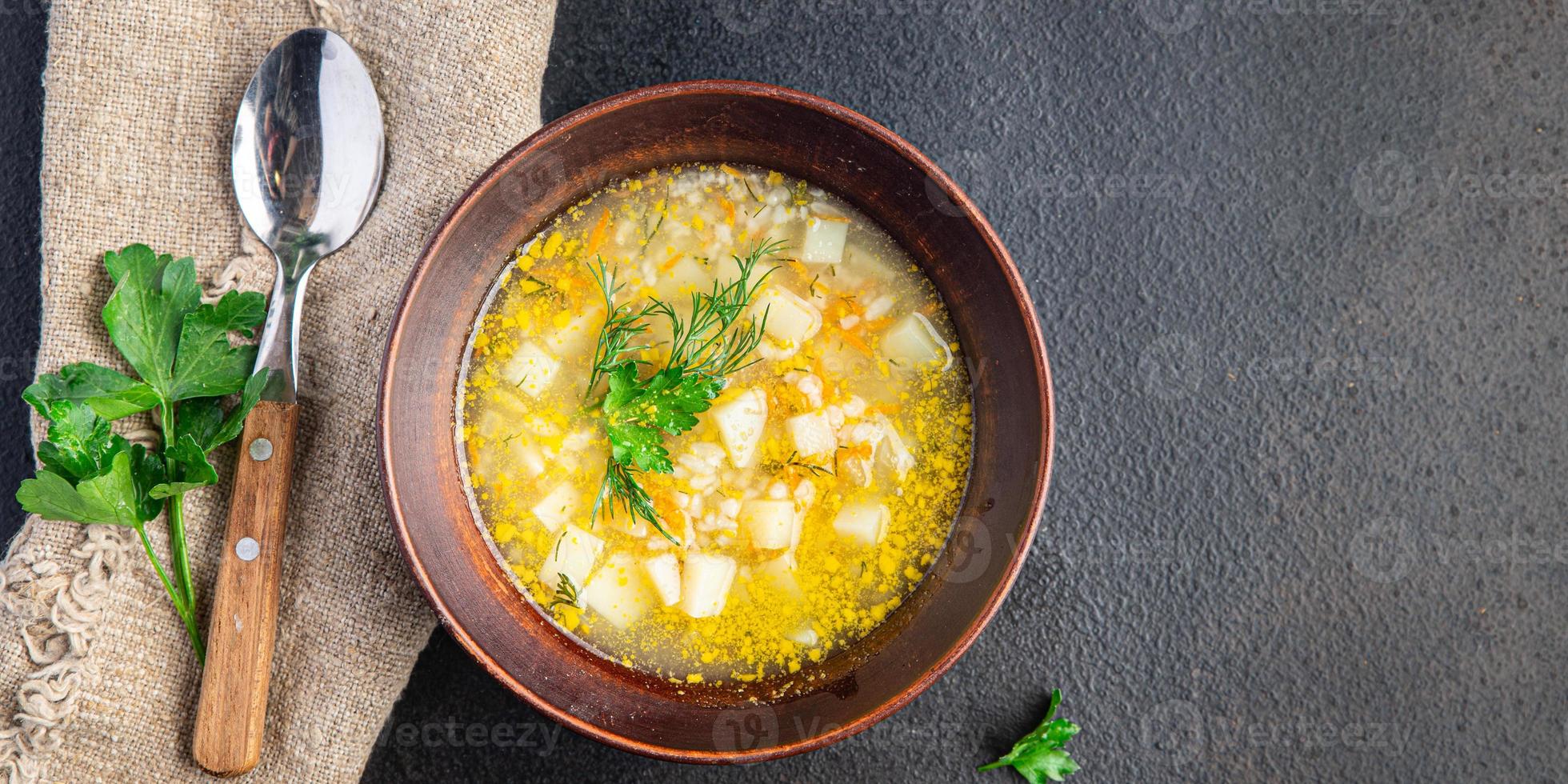 sopa de arroz con verduras foto