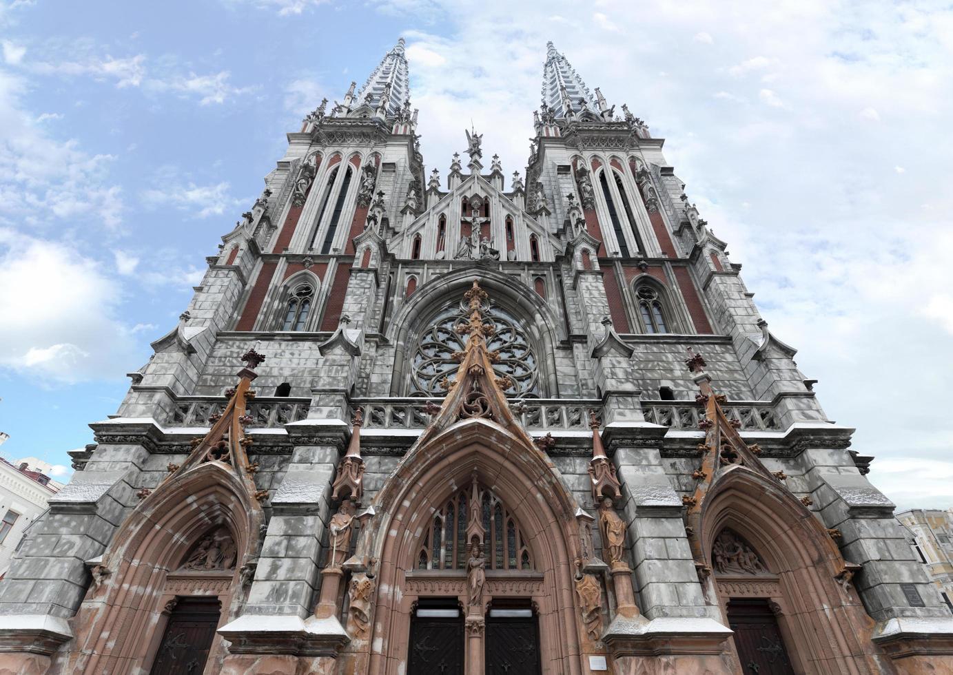 catedral católica romana de st. Nicolás en Kiev, febrero de 2018, Ucrania foto