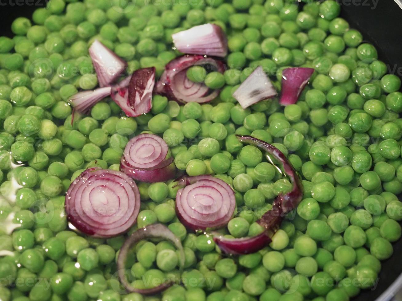 peas legumes food in cooking pan photo