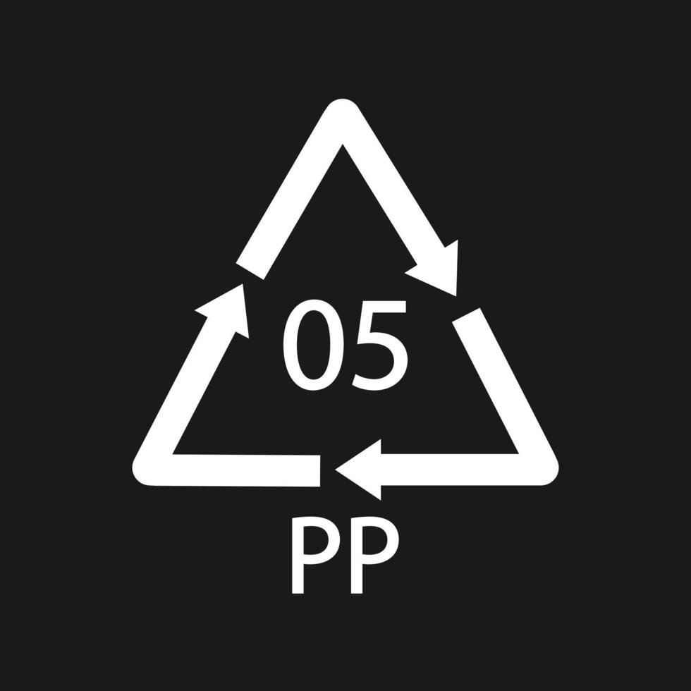 símbolo de reciclaje de plástico pp 5 vector icono negro.