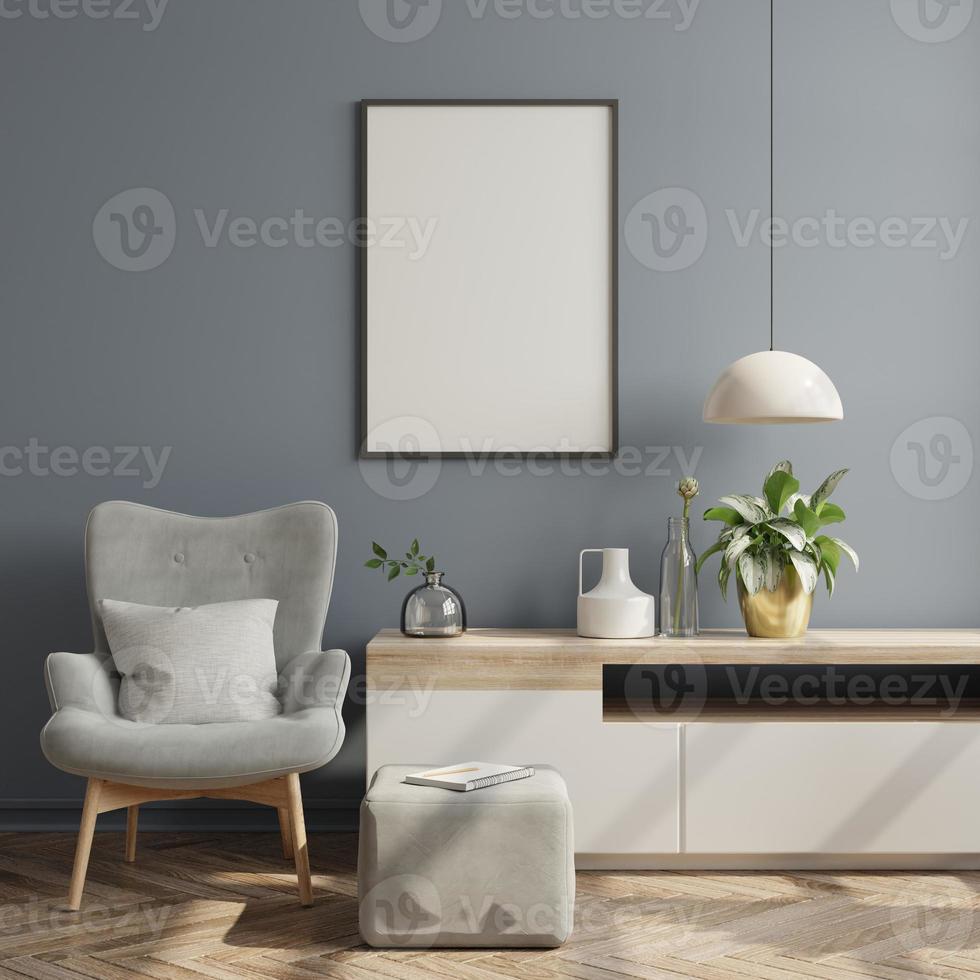maqueta de póster con marcos verticales en una pared oscura vacía en el interior de la sala de estar con sillón gris terciopelo. foto