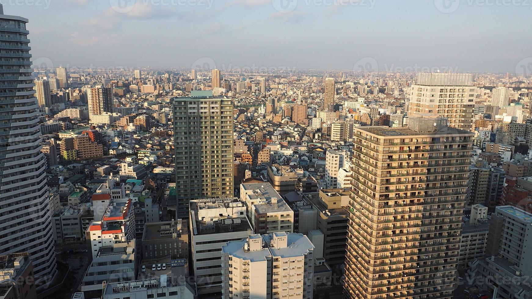 distrito de ikebukuro. vista aérea de la ciudad de ikebukuro, tokio, japón. foto