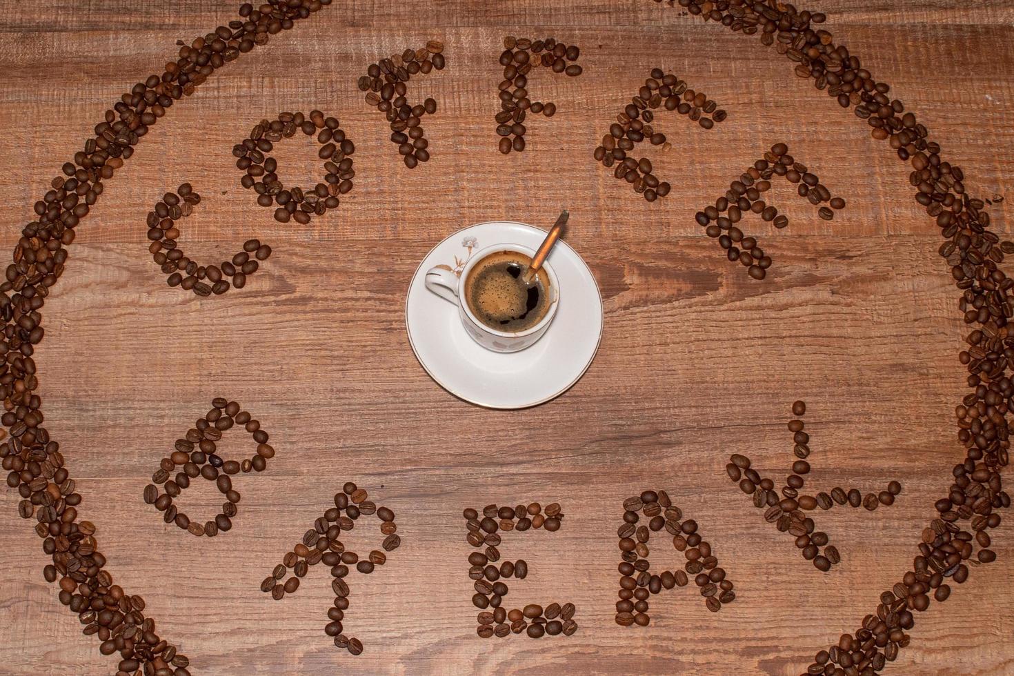 Coffe Break lettering photo