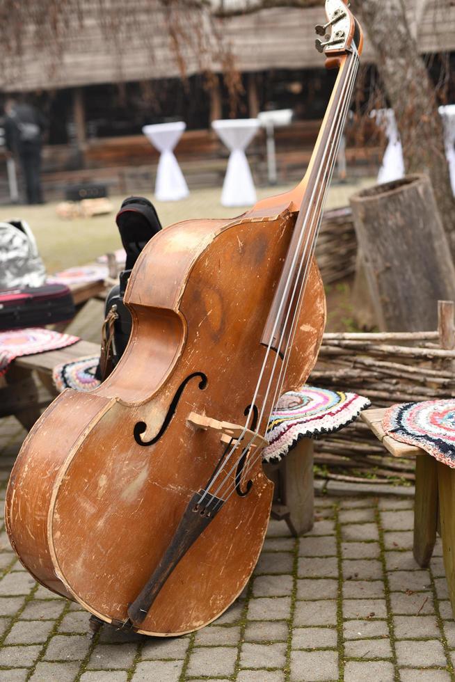 el conjunto de danza y canto folclórico ucraniano con trajes nacionales foto