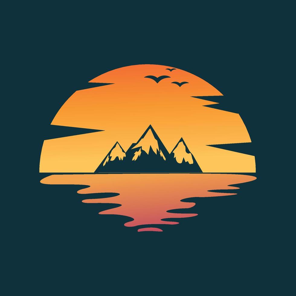 vector de diseño de plantilla de logotipo de montaña al atardecer