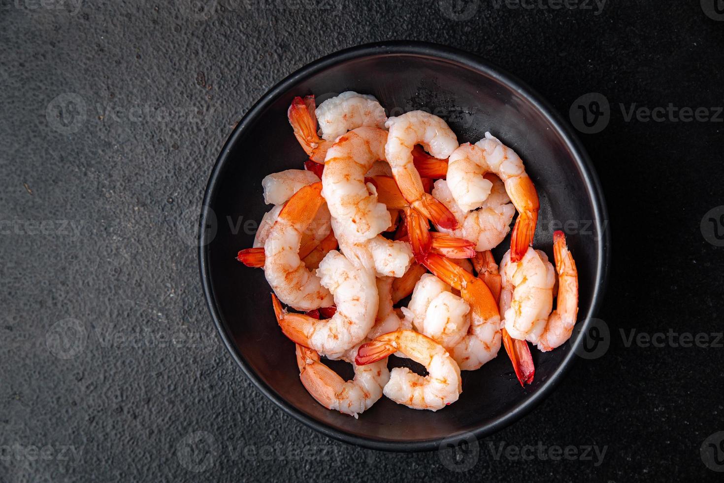 comida de camarones gambas hervidas comida de marisco dieta pescetaria foto