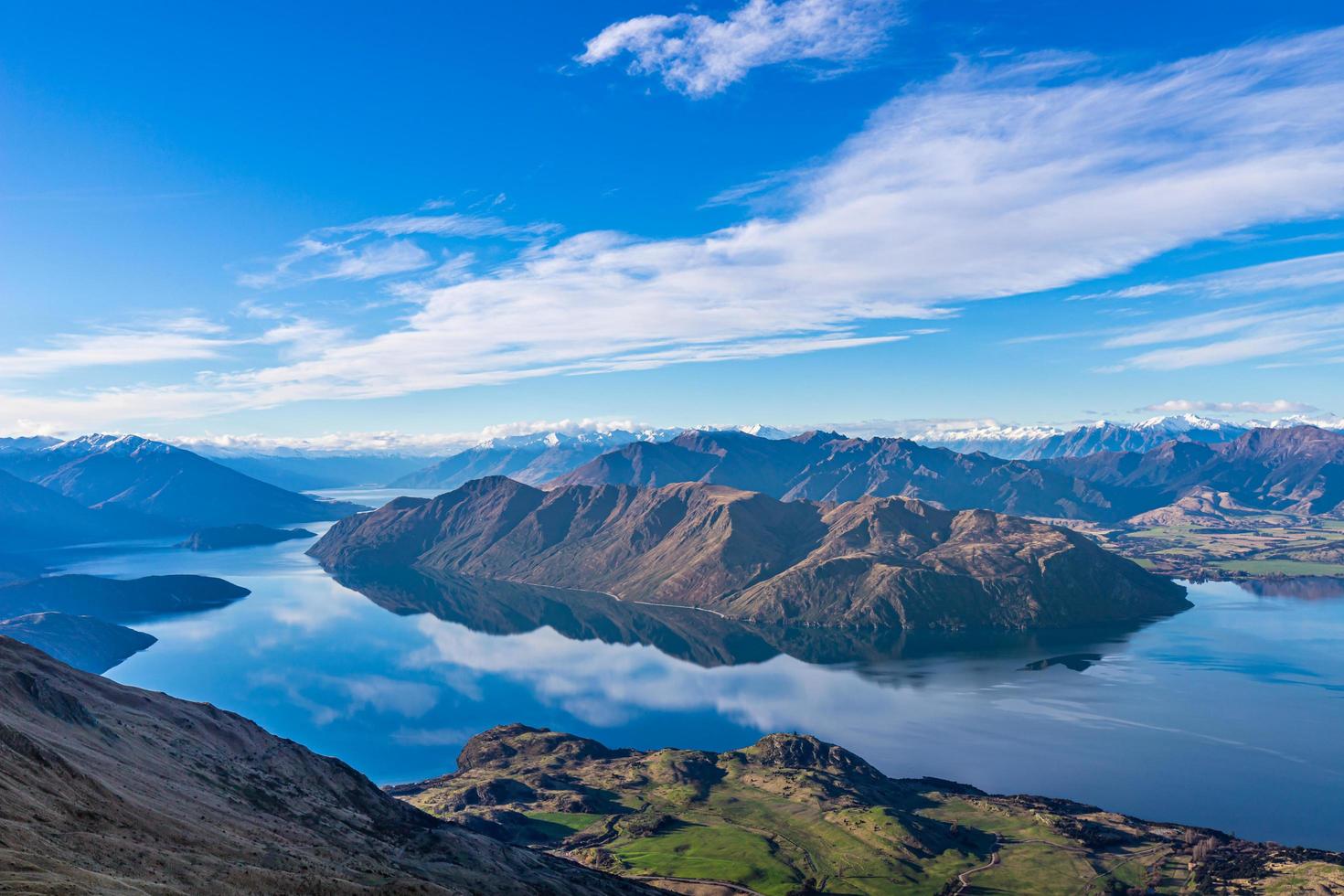 Lake Wanaka mountain landscape South Island New Zealand photo