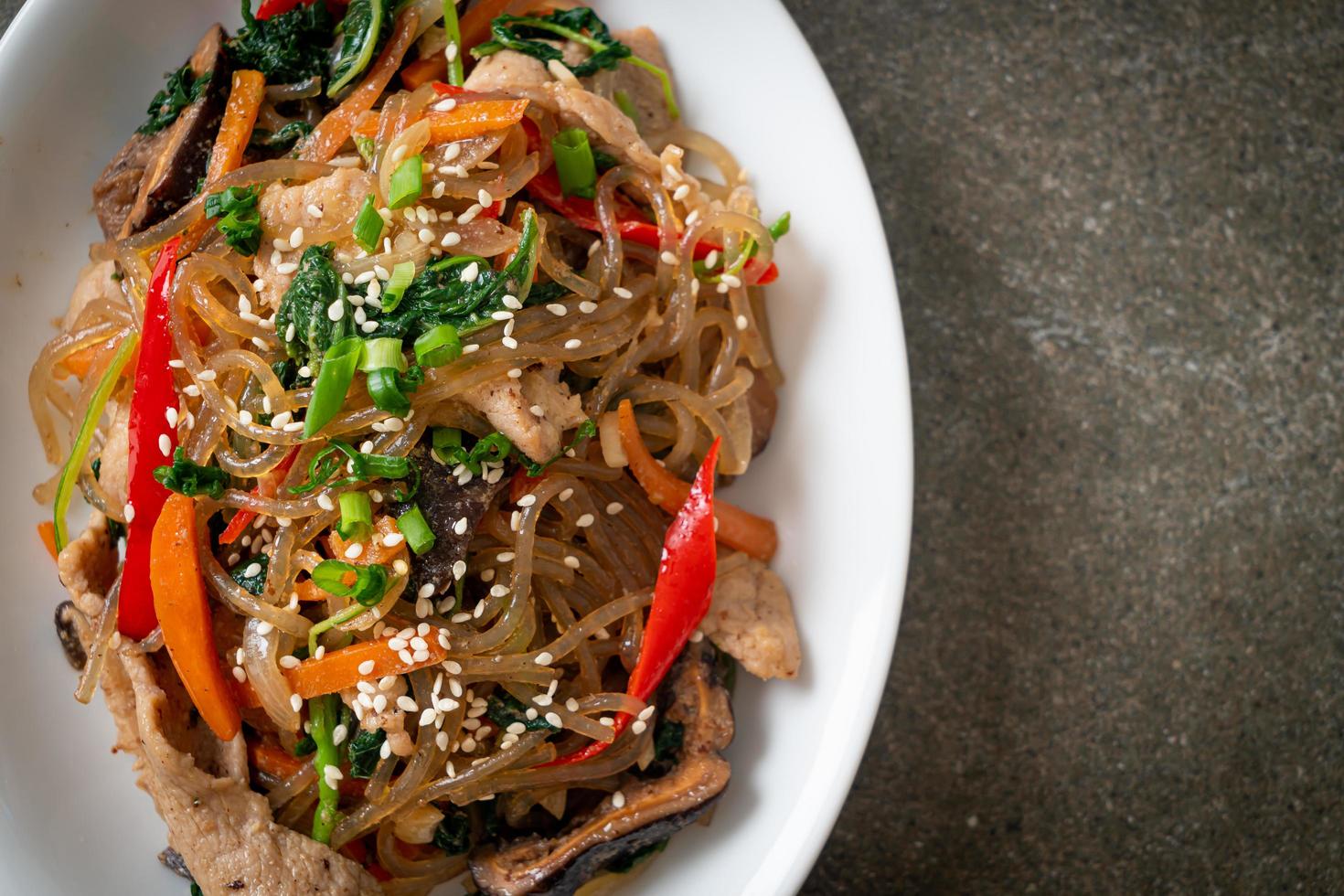 Page 12 | Korean Beef Stock Photos, Images and Backgrounds for Free