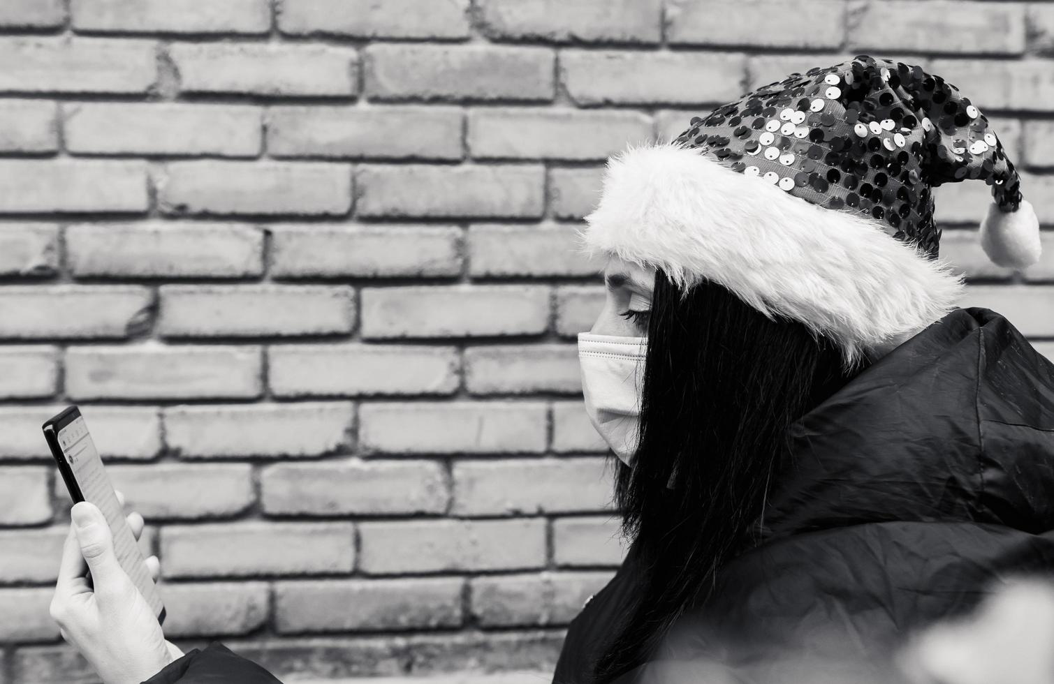 girl hold phone in street photo