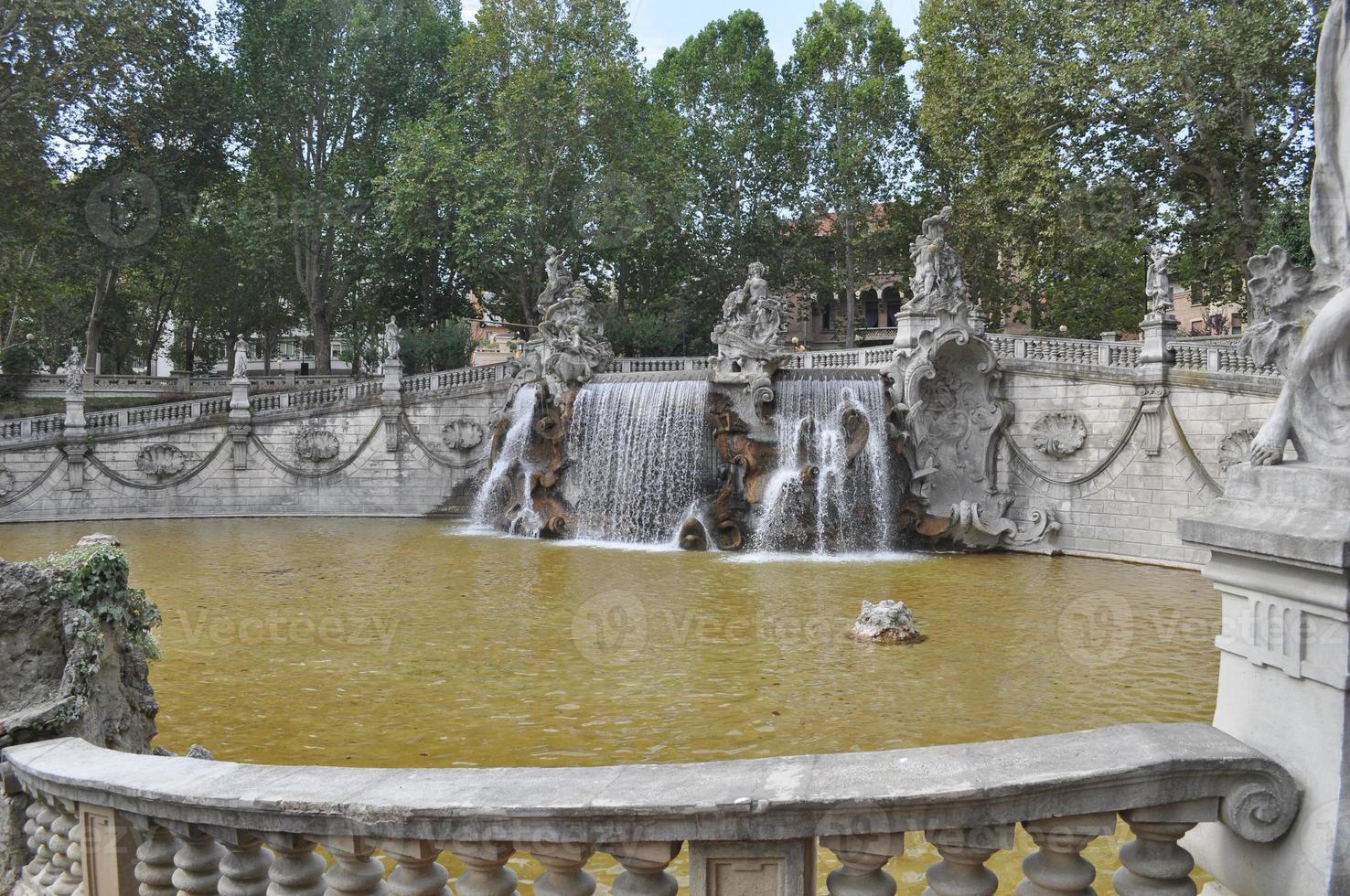 fontana dei mesi turín foto