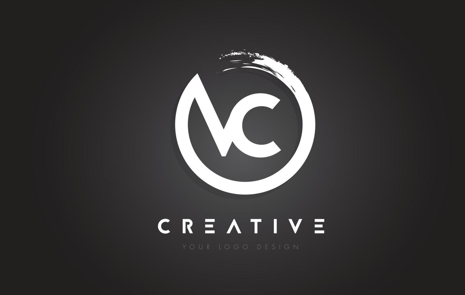 Logotipo de letra circular vc con diseño de pincel circular y fondo negro. vector