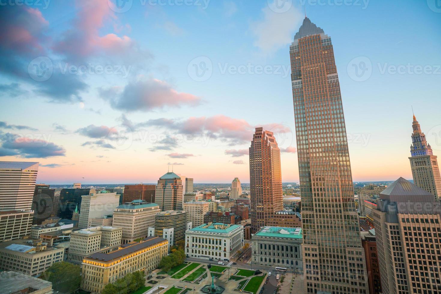 vista del centro de cleveland foto