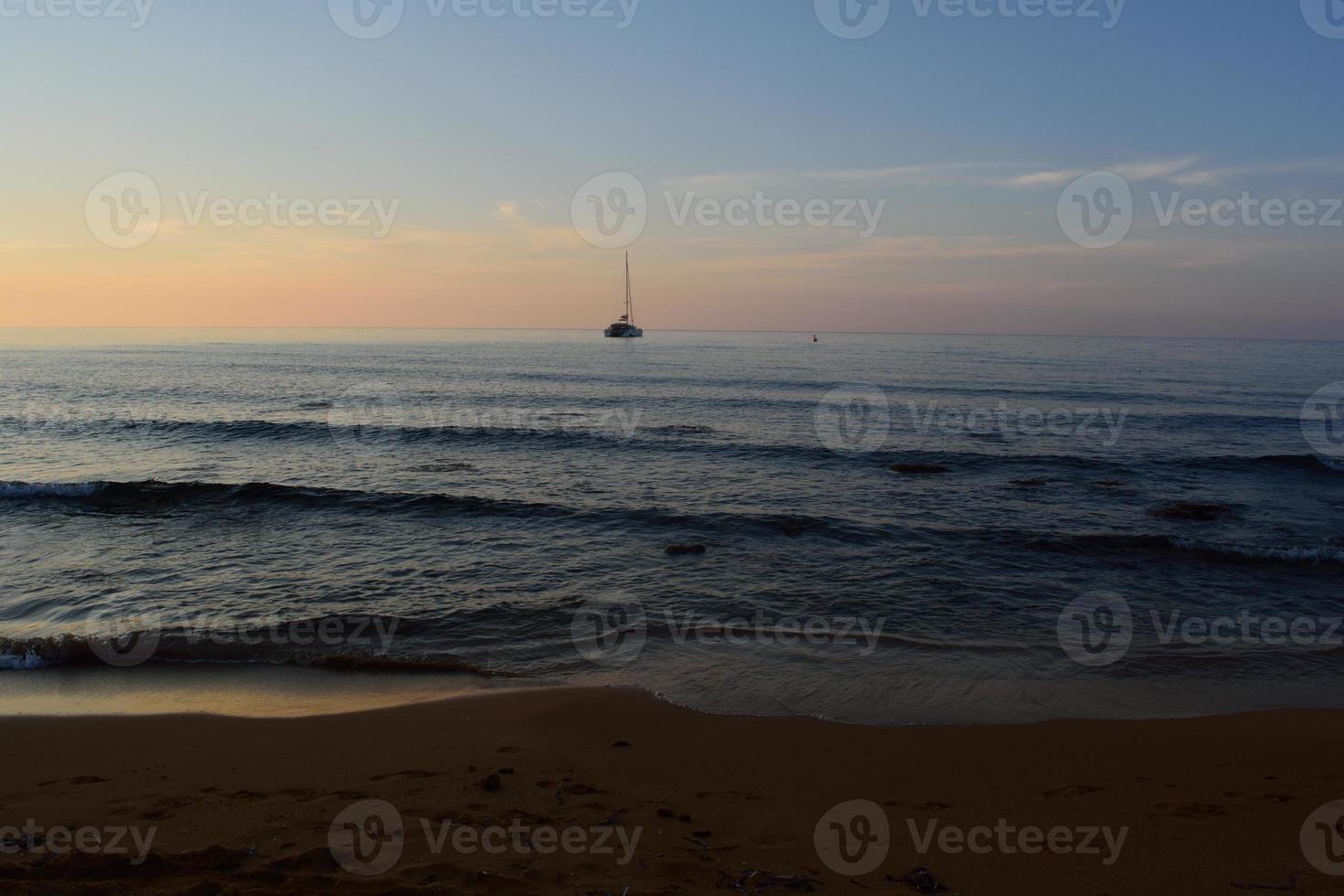 boat by shore stand photo