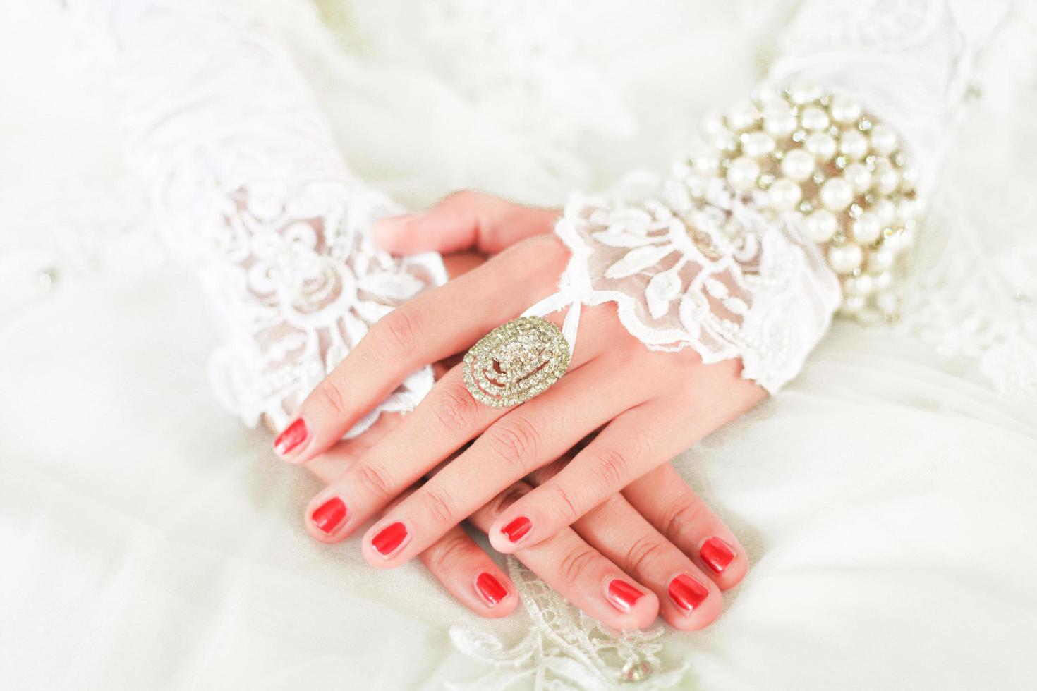 Javanese wedding dress, wedding ceremony photo