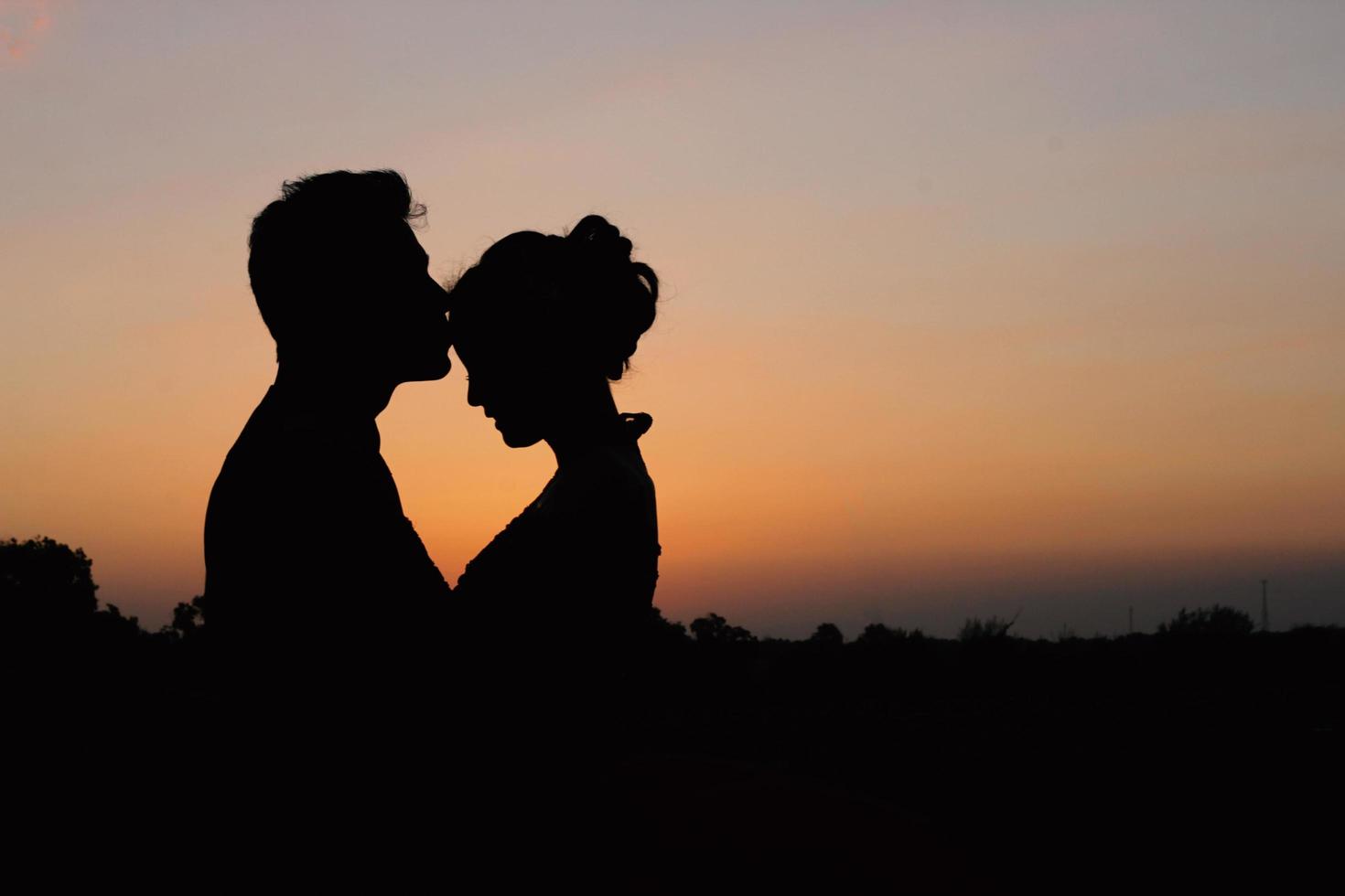 amor pareja, vacaciones, vacaciones y concepto de amistad, boda foto