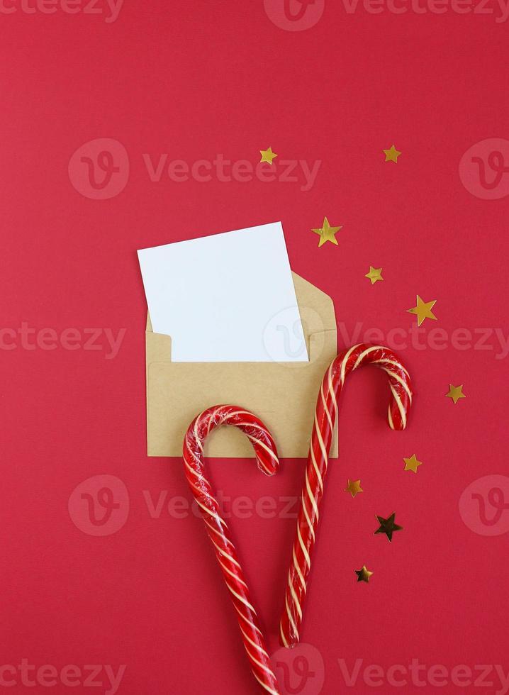 carta de navidad, tarjeta de felicitación. fondo de vacaciones. vista superior, espacio de copia foto