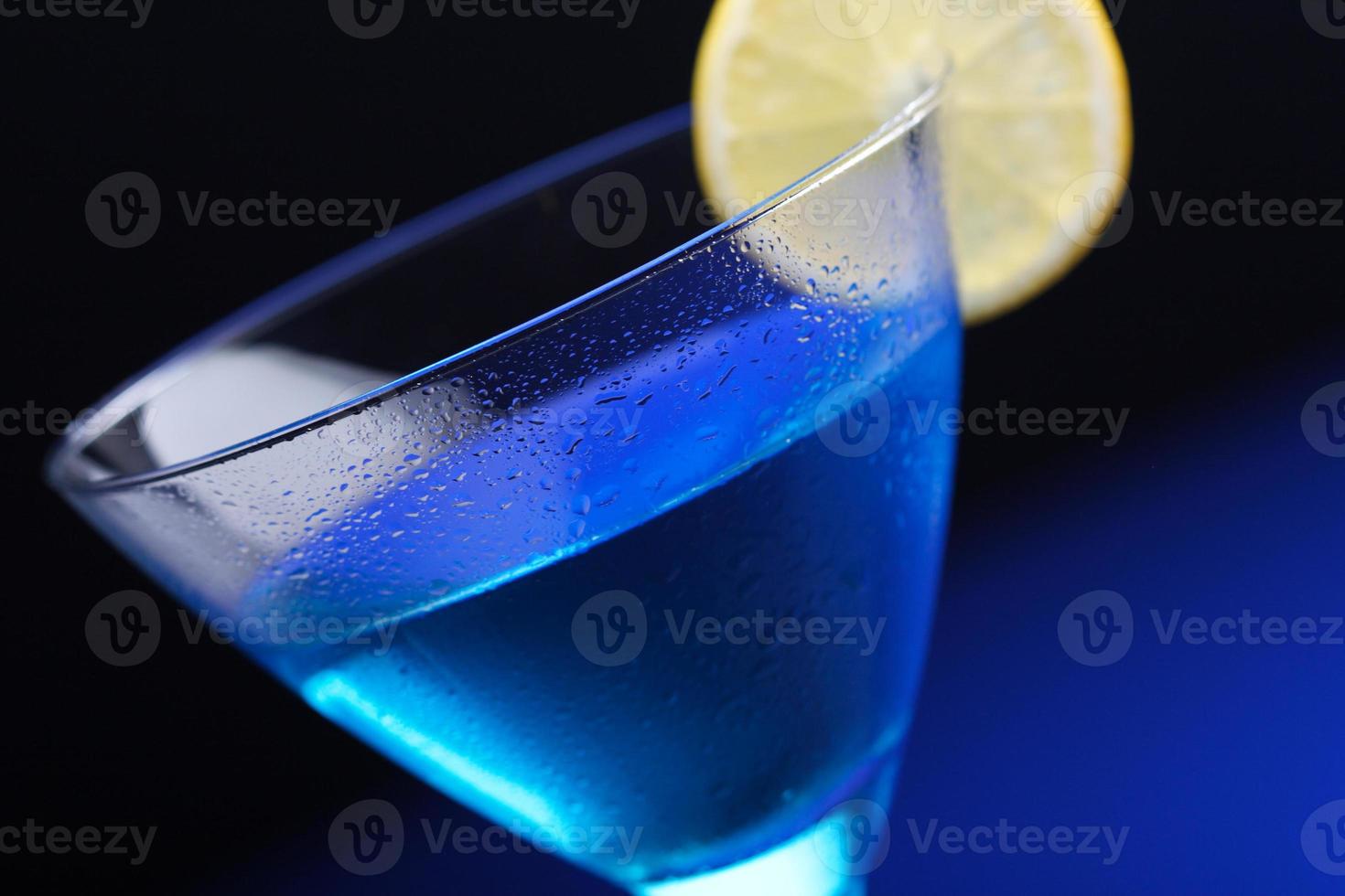 bebida de curacao azul foto