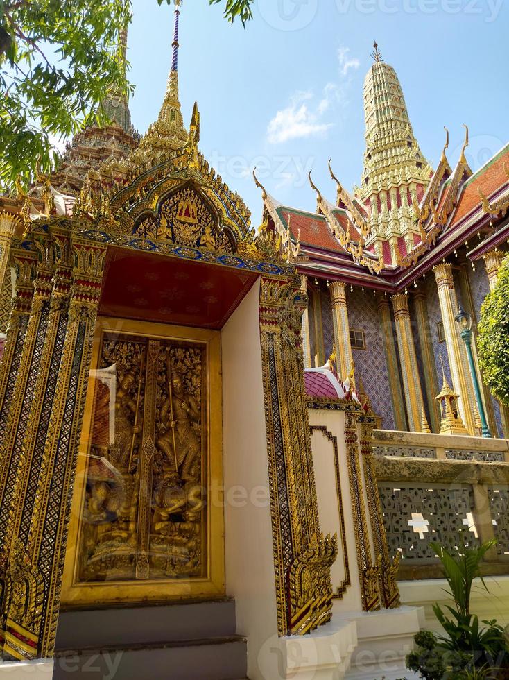 Grand palace Wat Phra KaewTemple of the Emerald BuddhaLandmark of Thailand in which tourists from all over the world do not miss to visit. photo