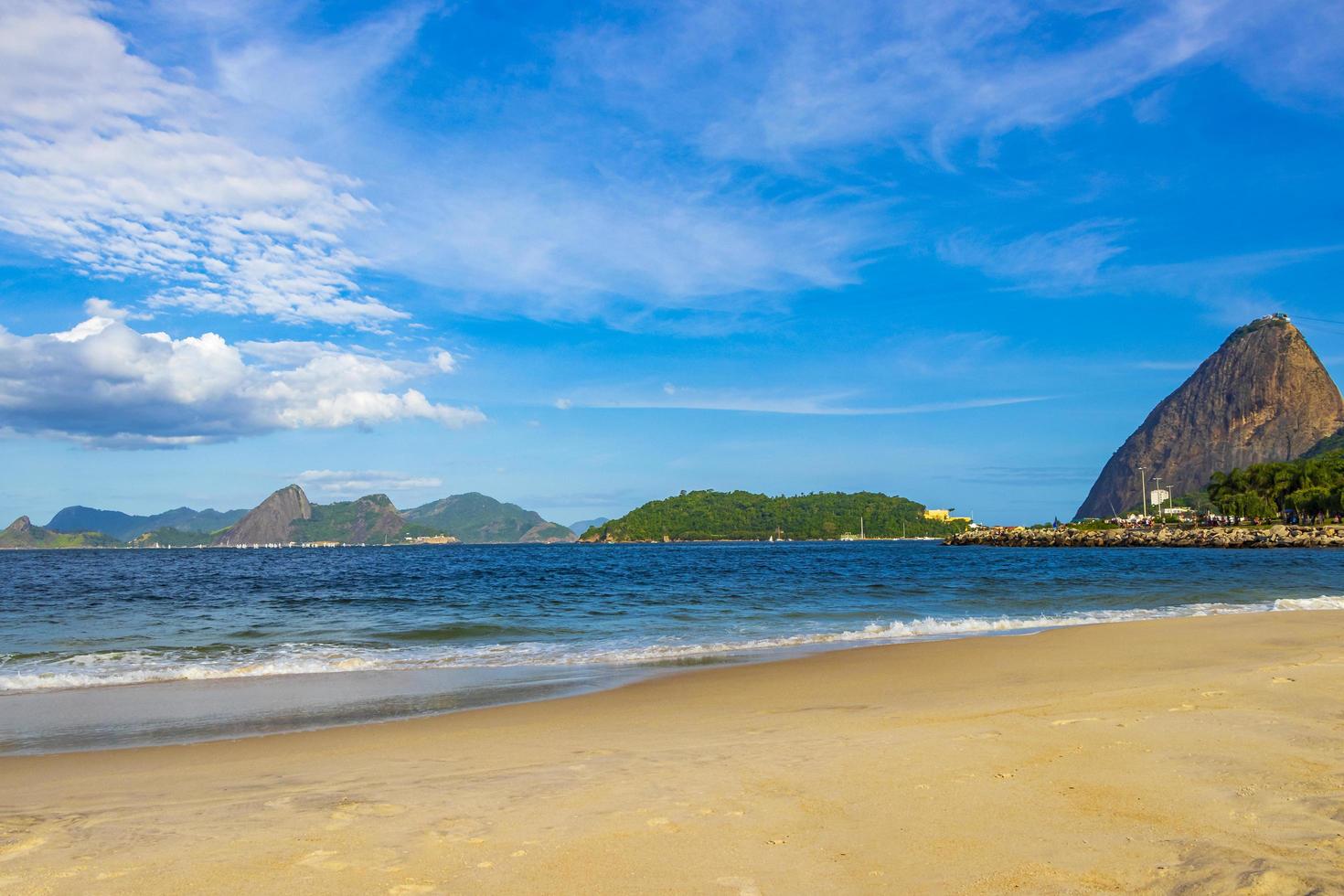 montaña pan de azúcar pao de acucar flamengo río de janeiro brasil. foto